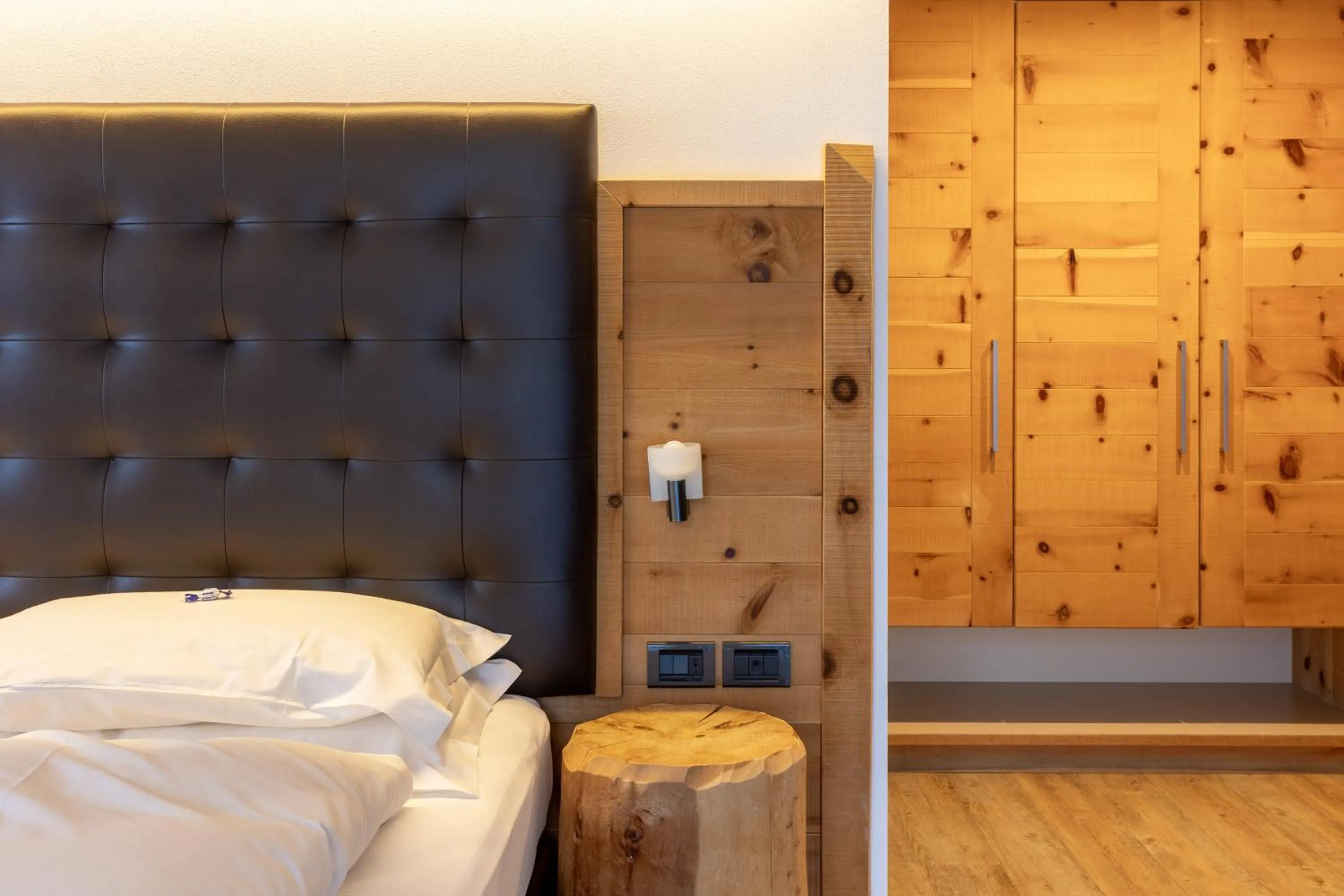 Bedroom, Bed in Hotel Scoiattolo