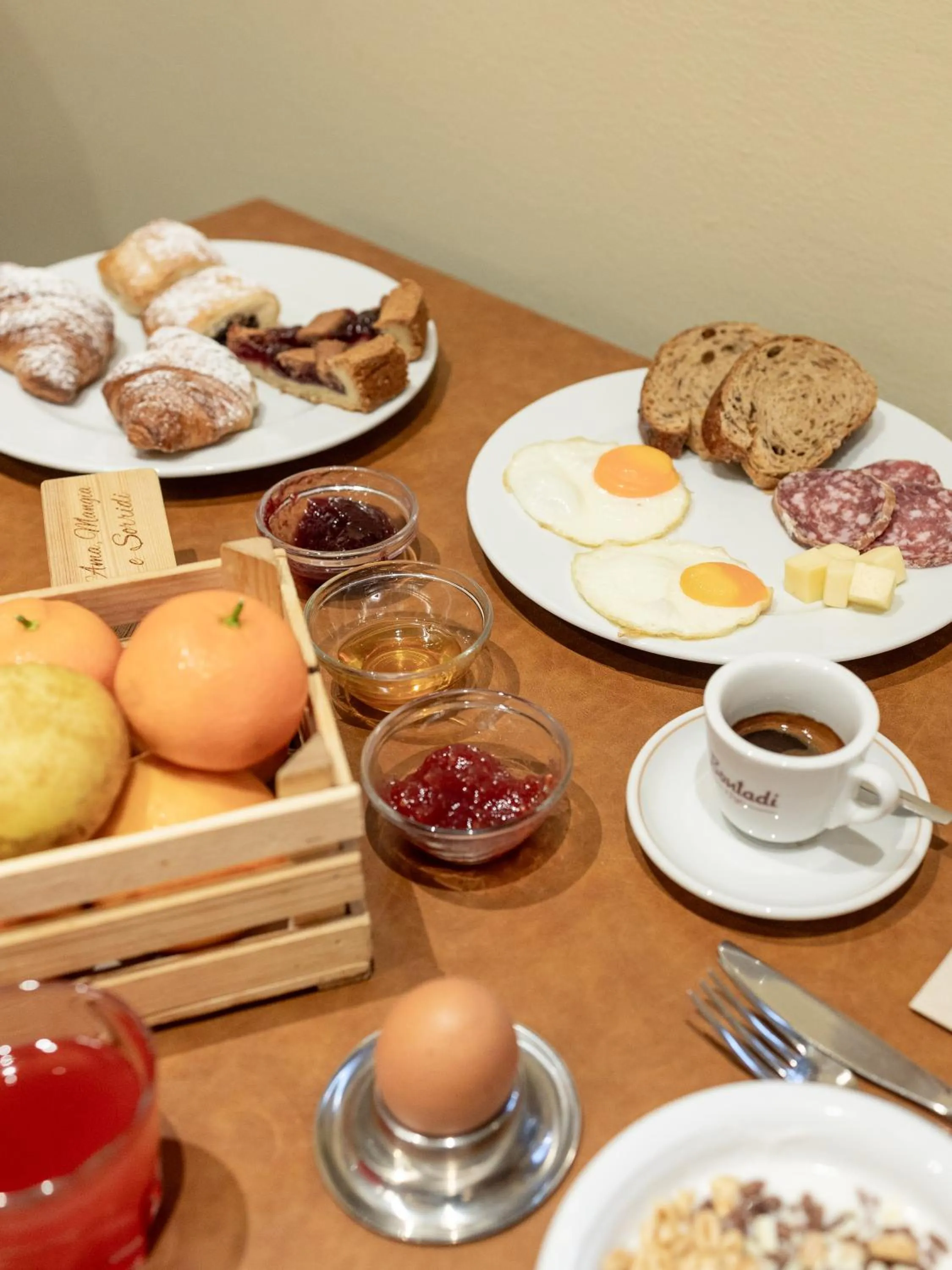 Restaurant/places to eat in Hotel Scoiattolo