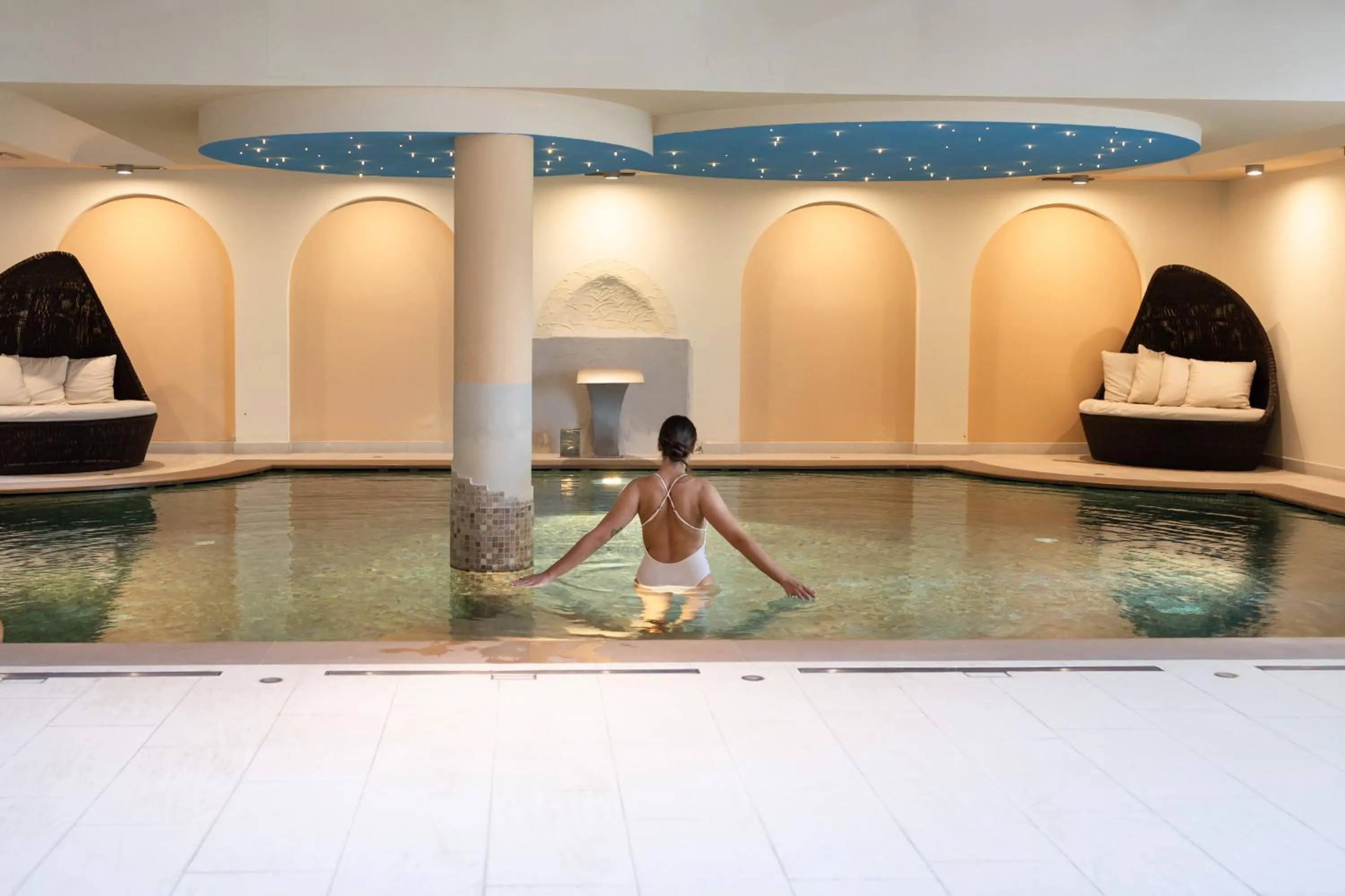 Swimming pool in Hotel Scoiattolo