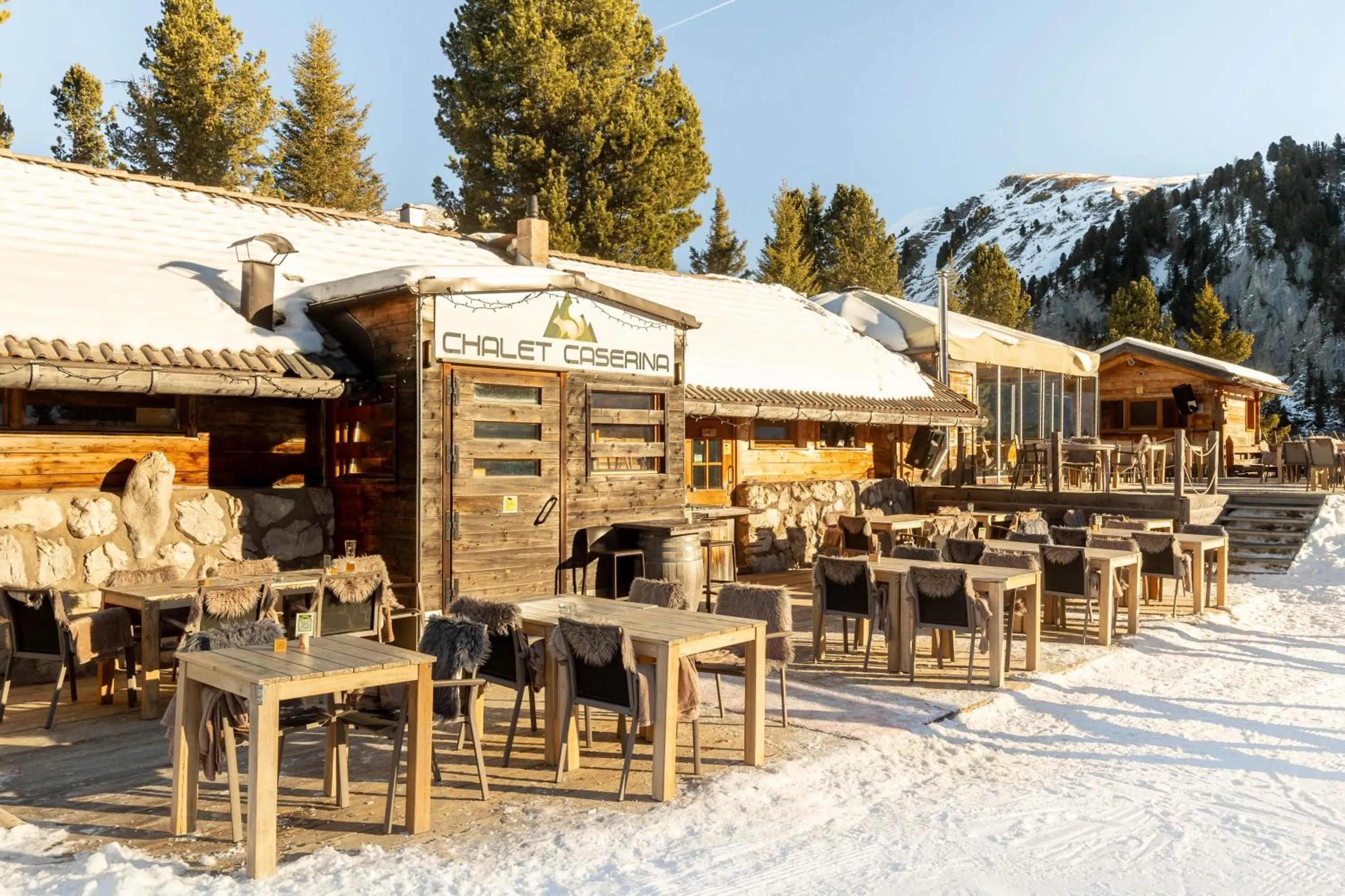 Restaurant/places to eat in Hotel Scoiattolo