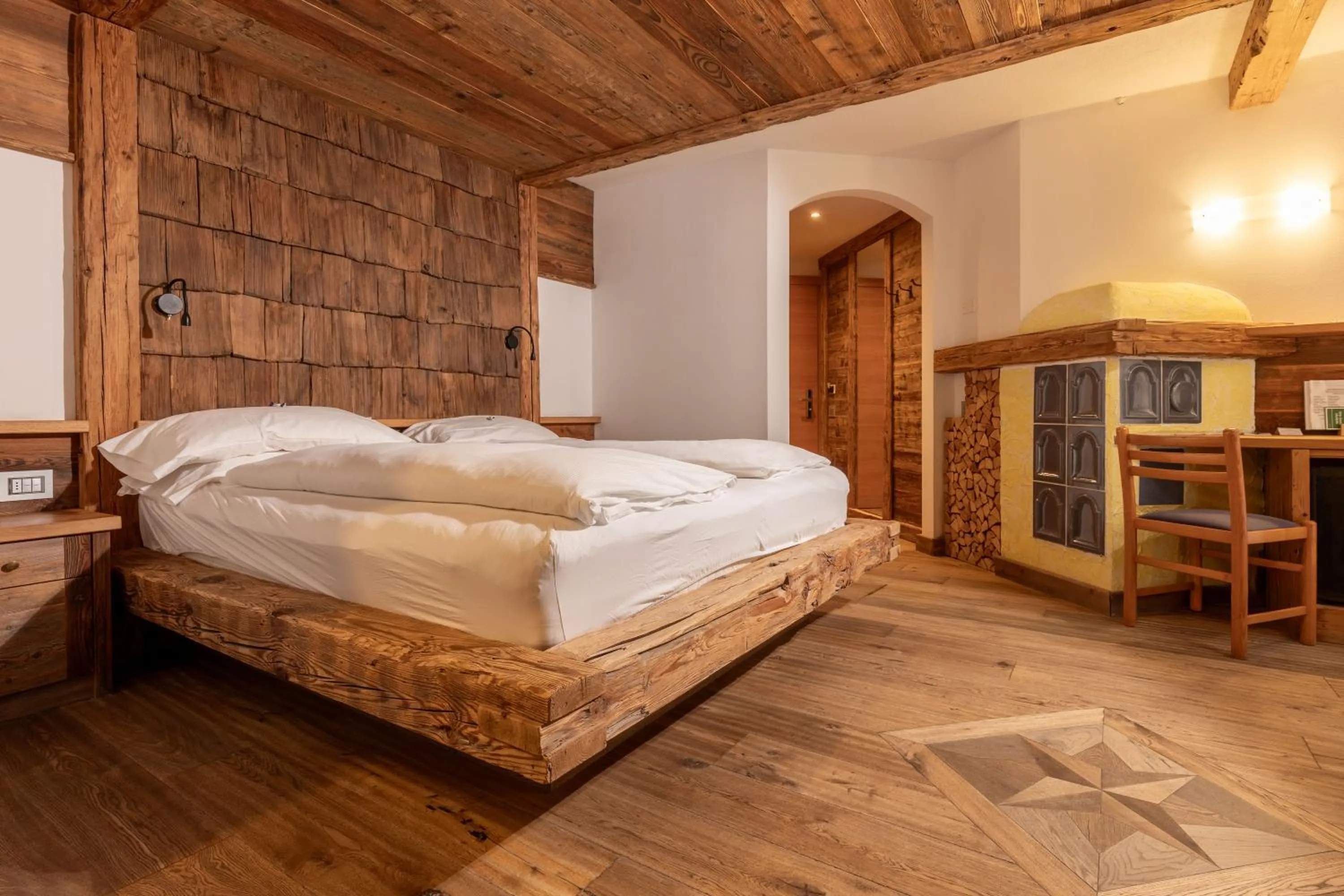 Bedroom, Bed in Hotel Scoiattolo