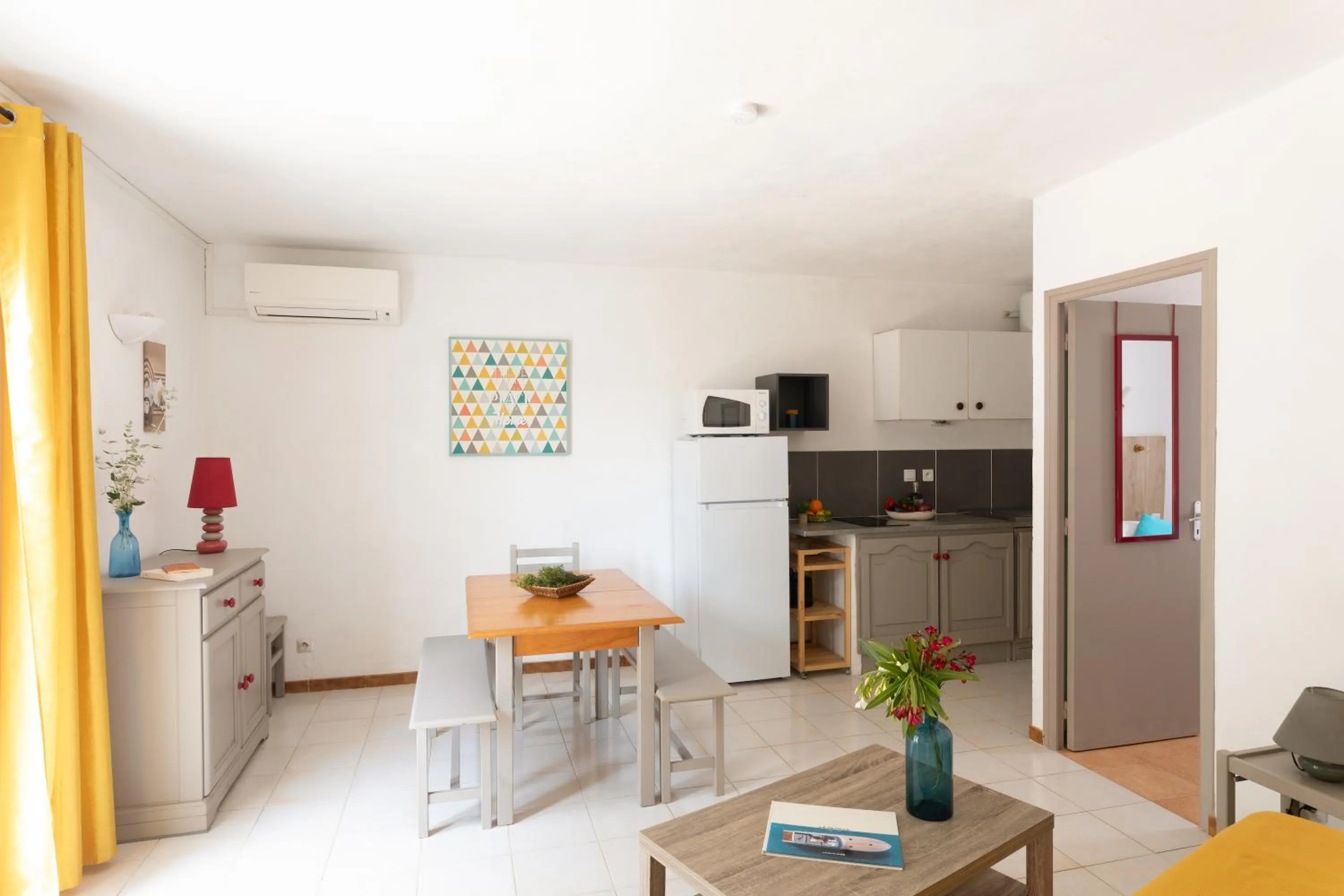 Kitchen or kitchenette in Domaine Bocca di Feno