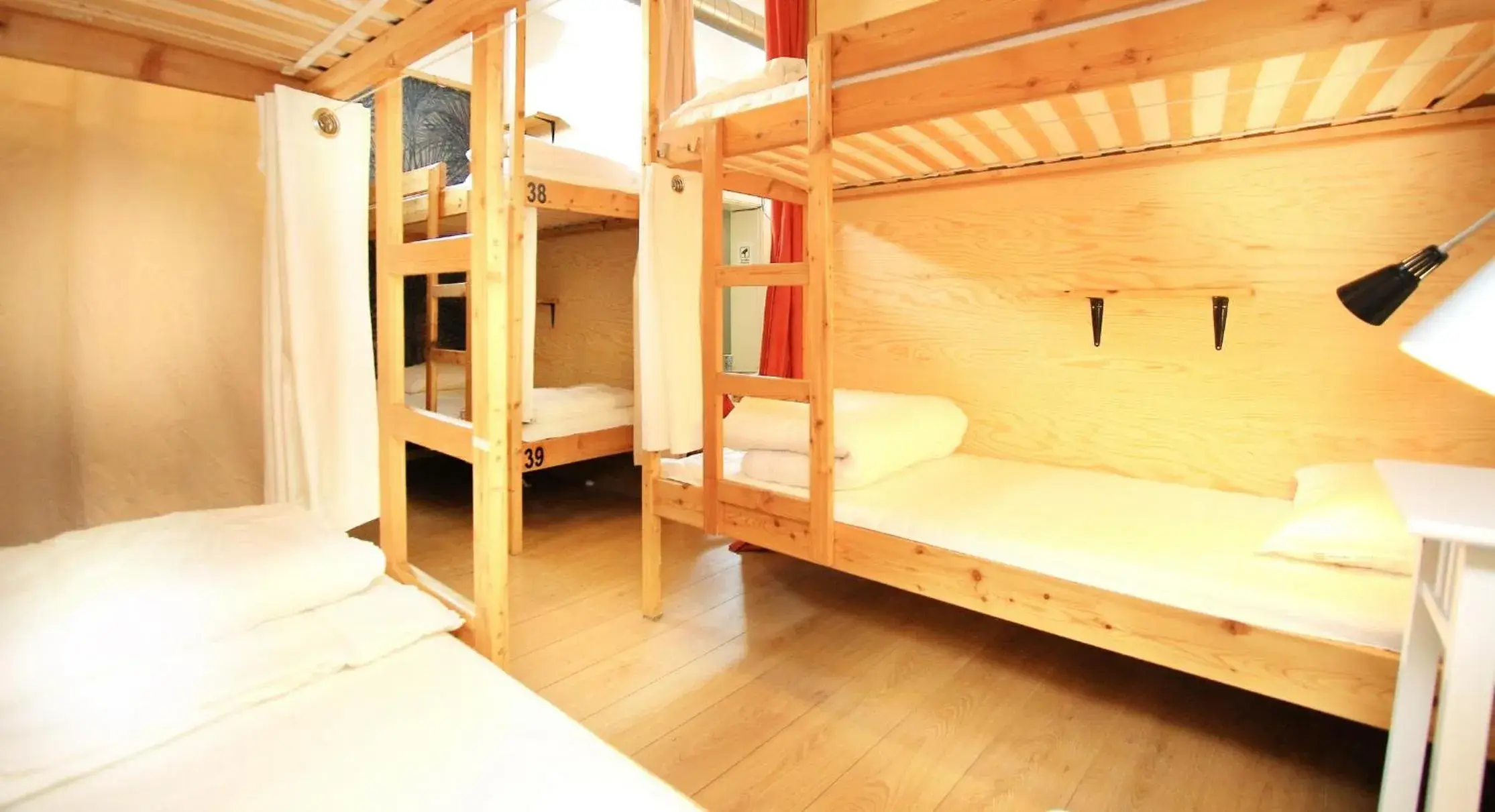 Single Bed in Mixed Dormitory Room in Rut & Ragnars Vandrarhem Single Bed in Mixed Dormitory Room in Rut & Ragnars Vandrarhem