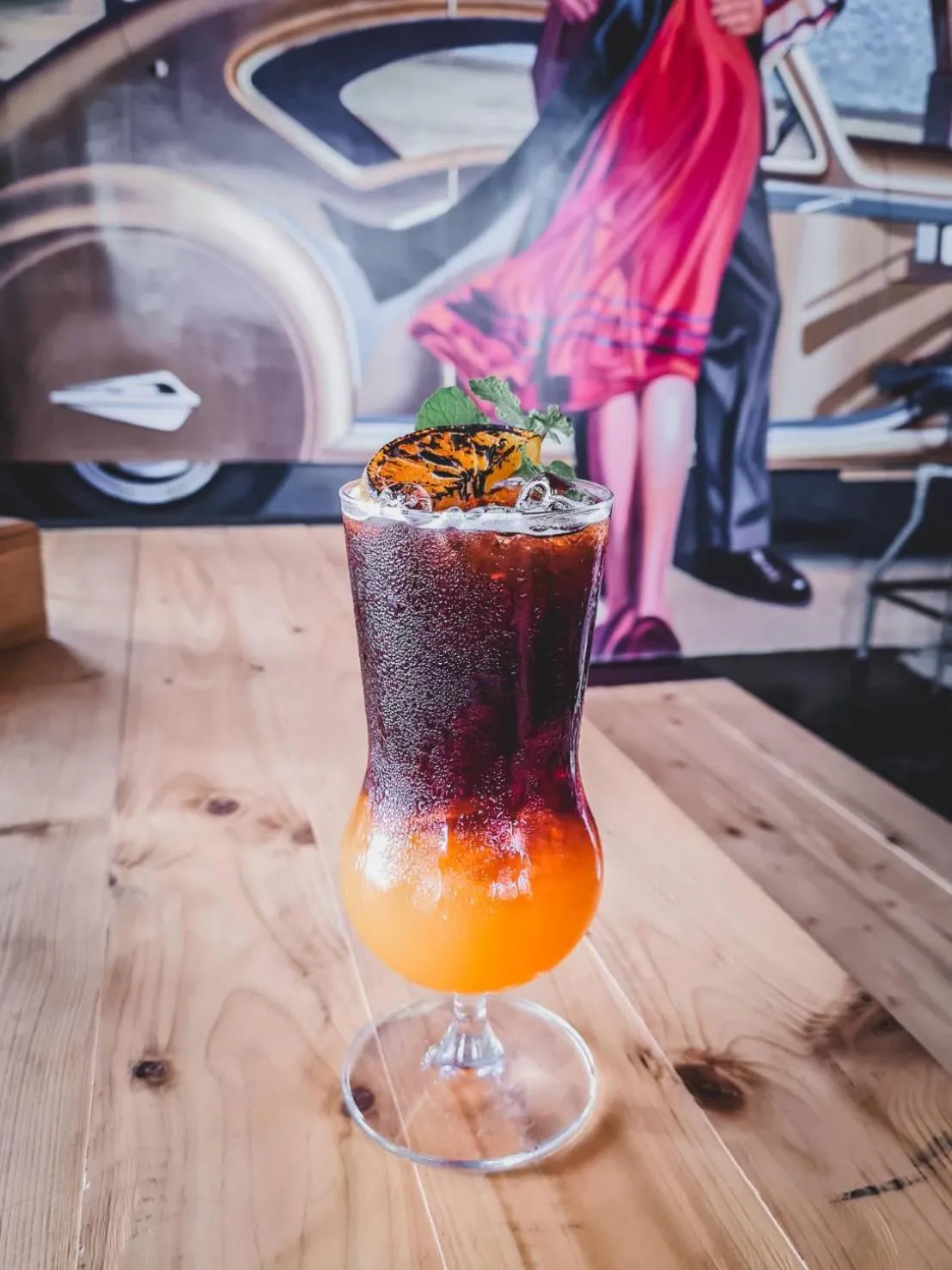 Restaurant/places to eat in Saphli Villa