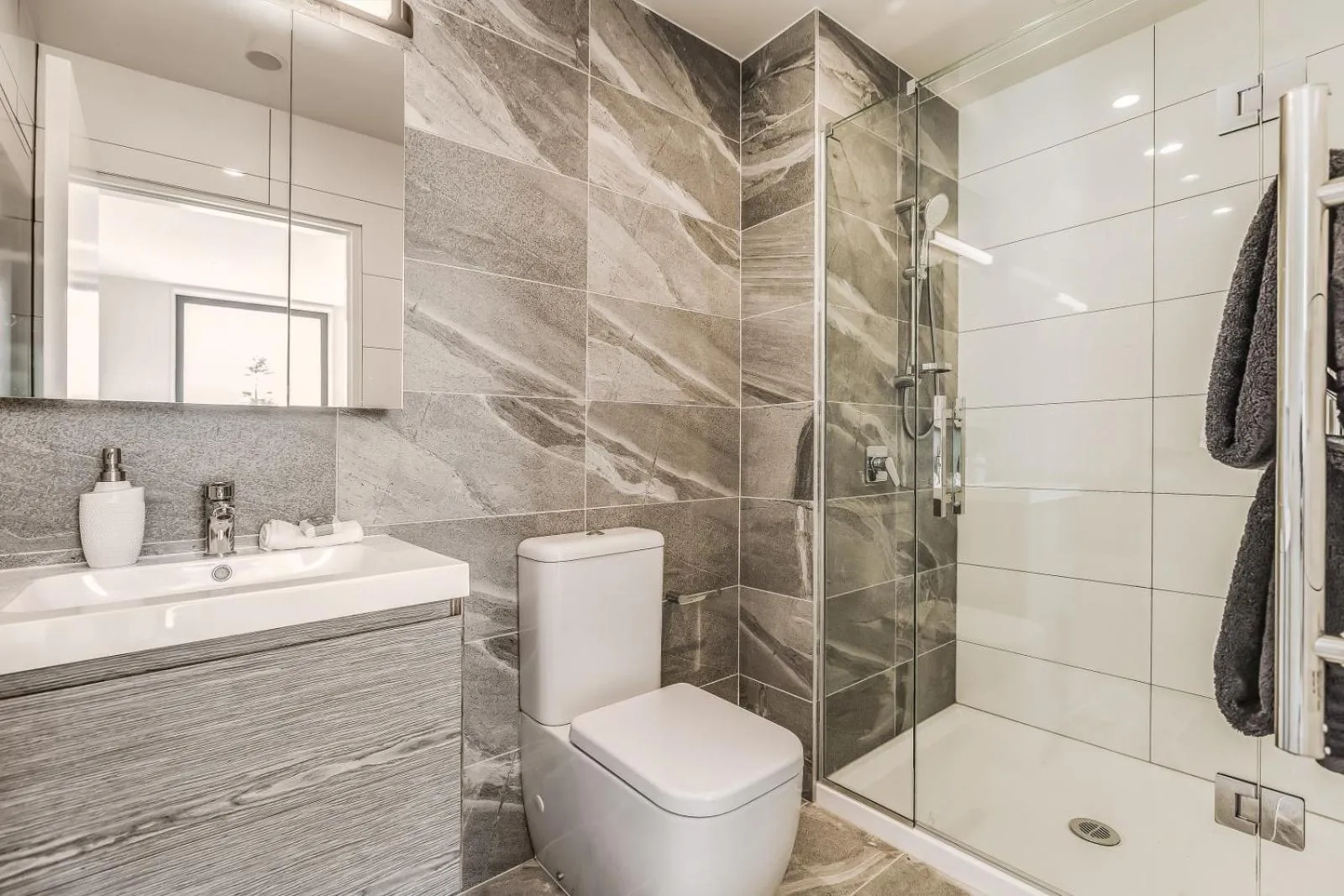 Bathroom in The Edgerley Suites
