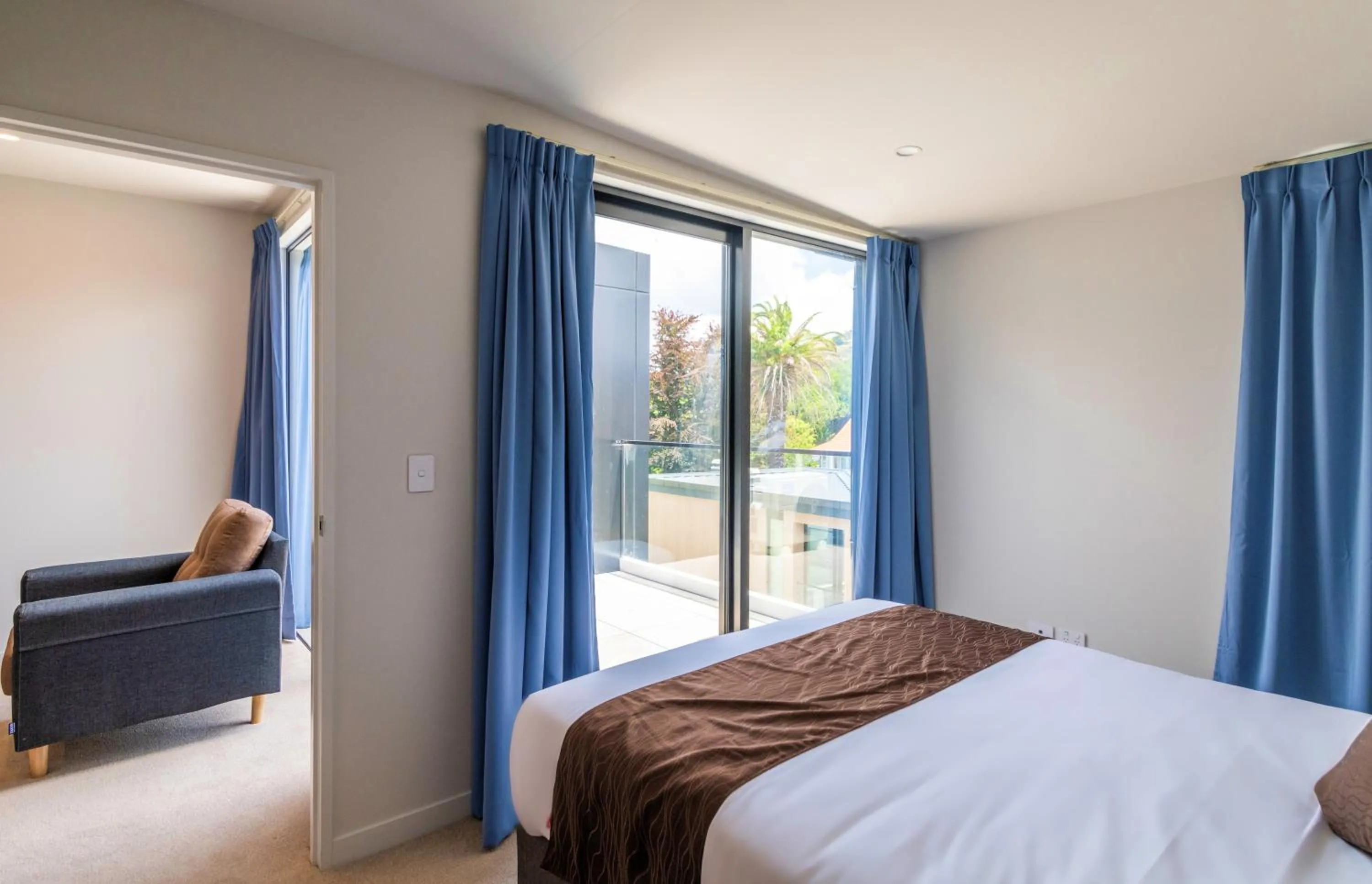 Bedroom, Bed in The Edgerley Suites