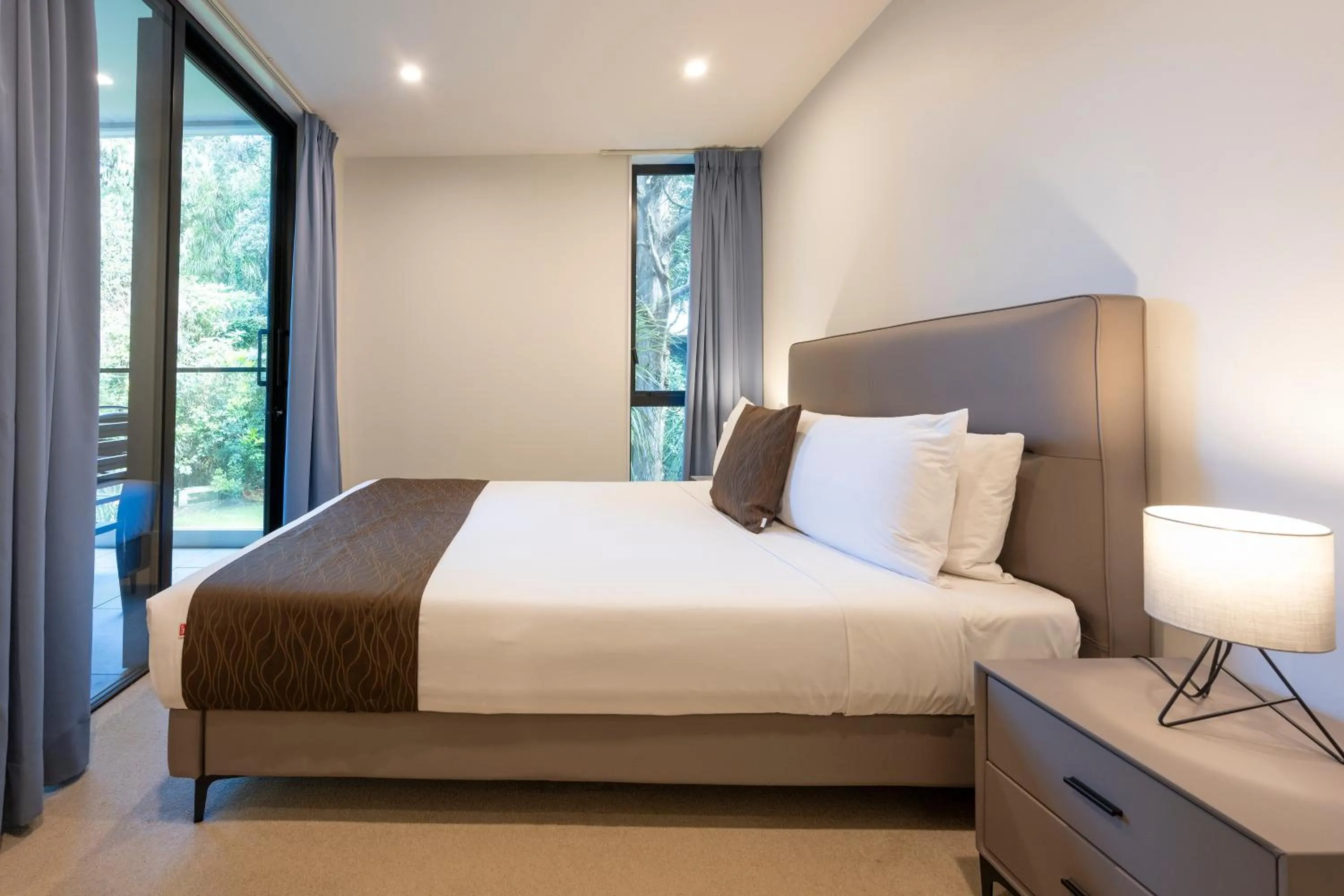 Bedroom, Bed in The Edgerley Suites