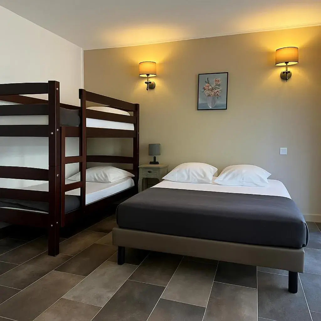 Quadruple Room with Terrace in Auberge Ferayola Quadruple Room with Terrace in Auberge Ferayola