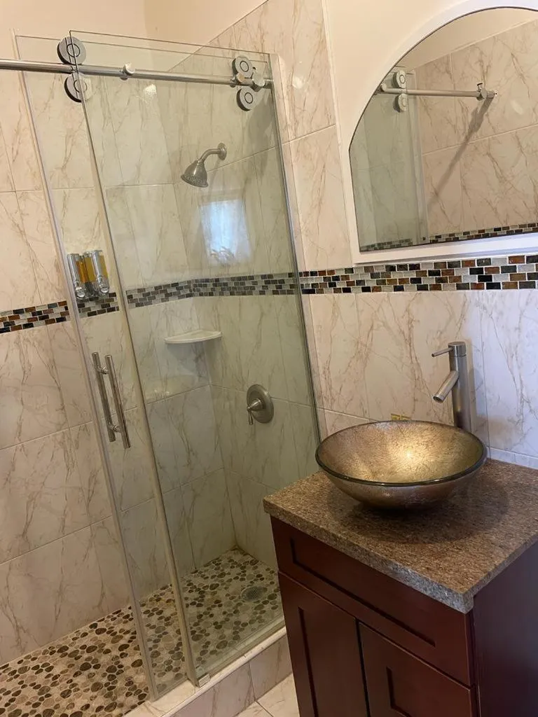 Restaurant/places to eat in GC Resort