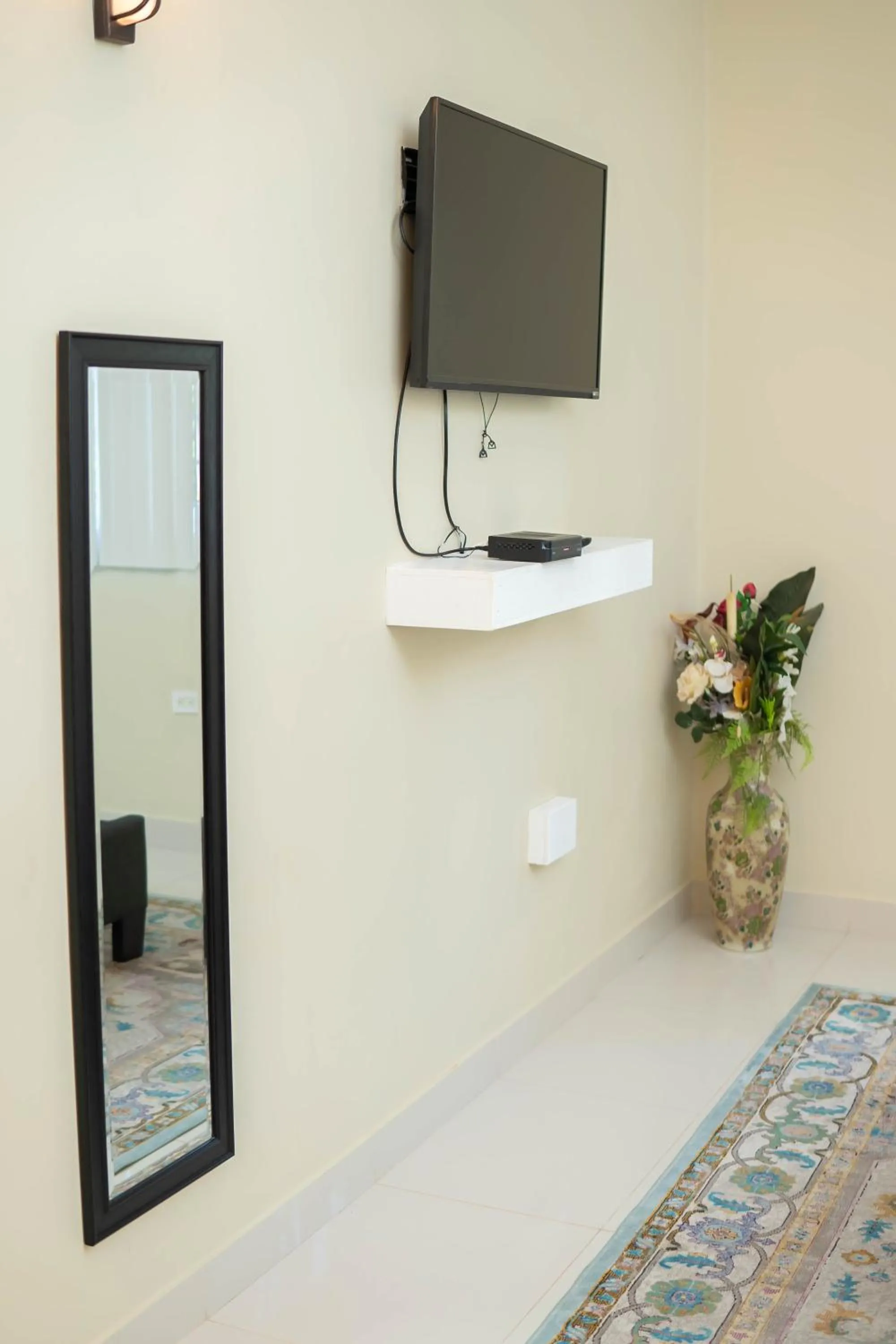 Restaurant/places to eat in GC Resort