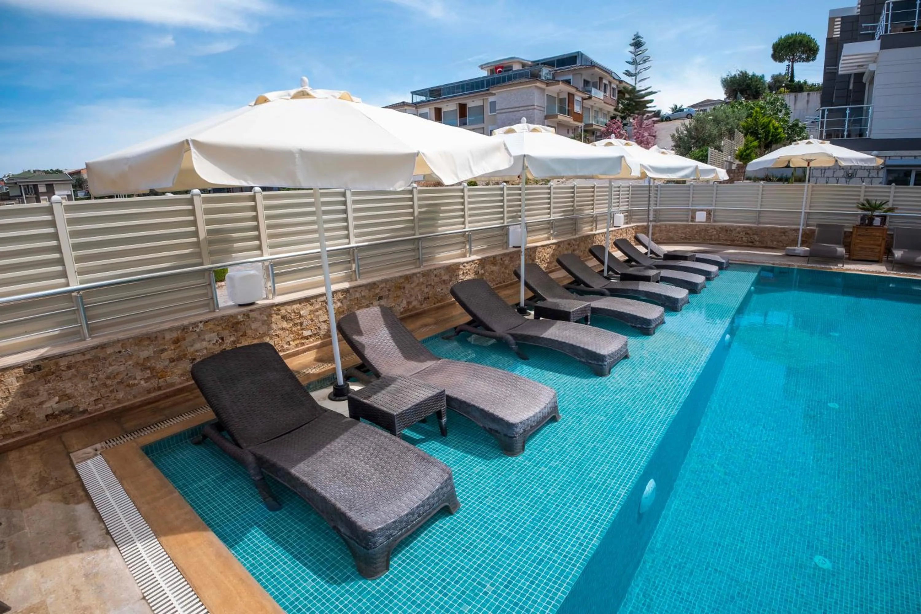 sunbed in Twins Hotel Çeşme