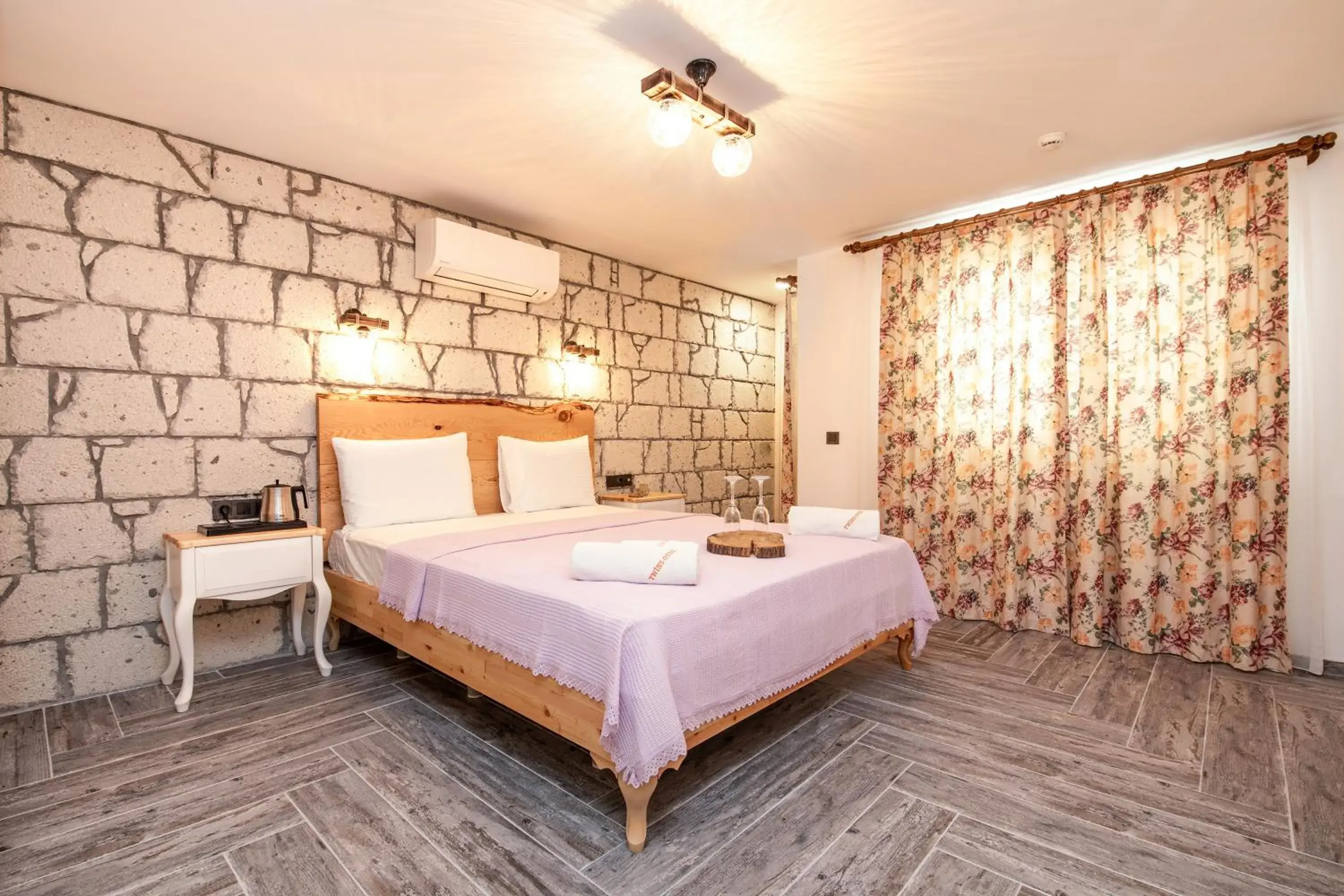 Bedroom, Bed in Twins Hotel Çeşme Bedroom, Bed in Twins Hotel Çeşme