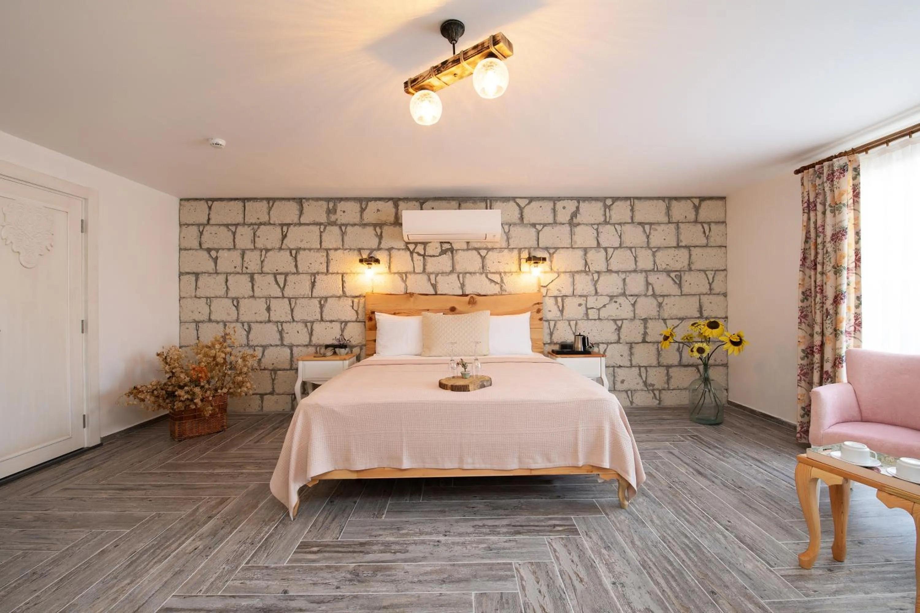 Bed in Twins Hotel Çeşme