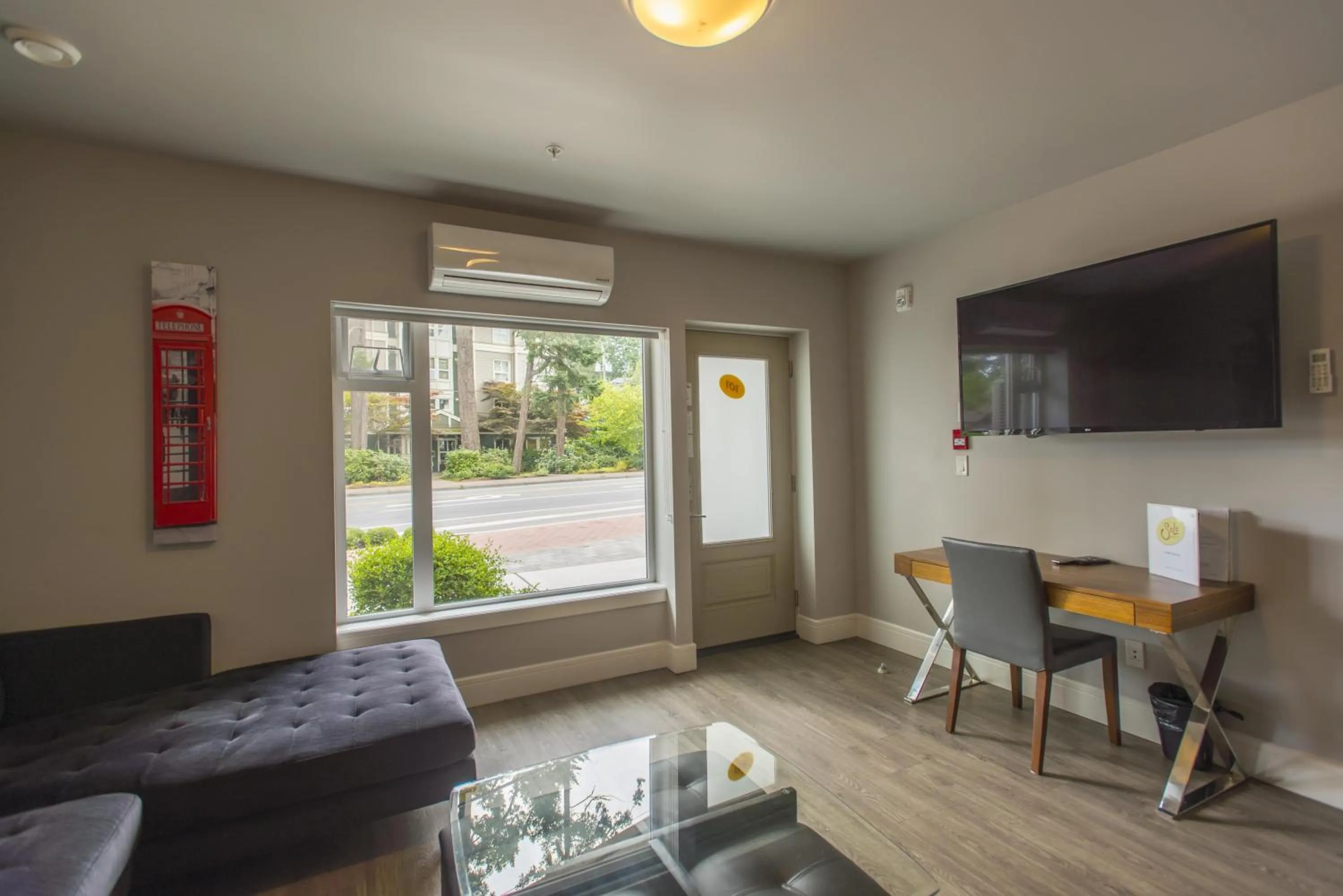 Living room in SoLo Suites