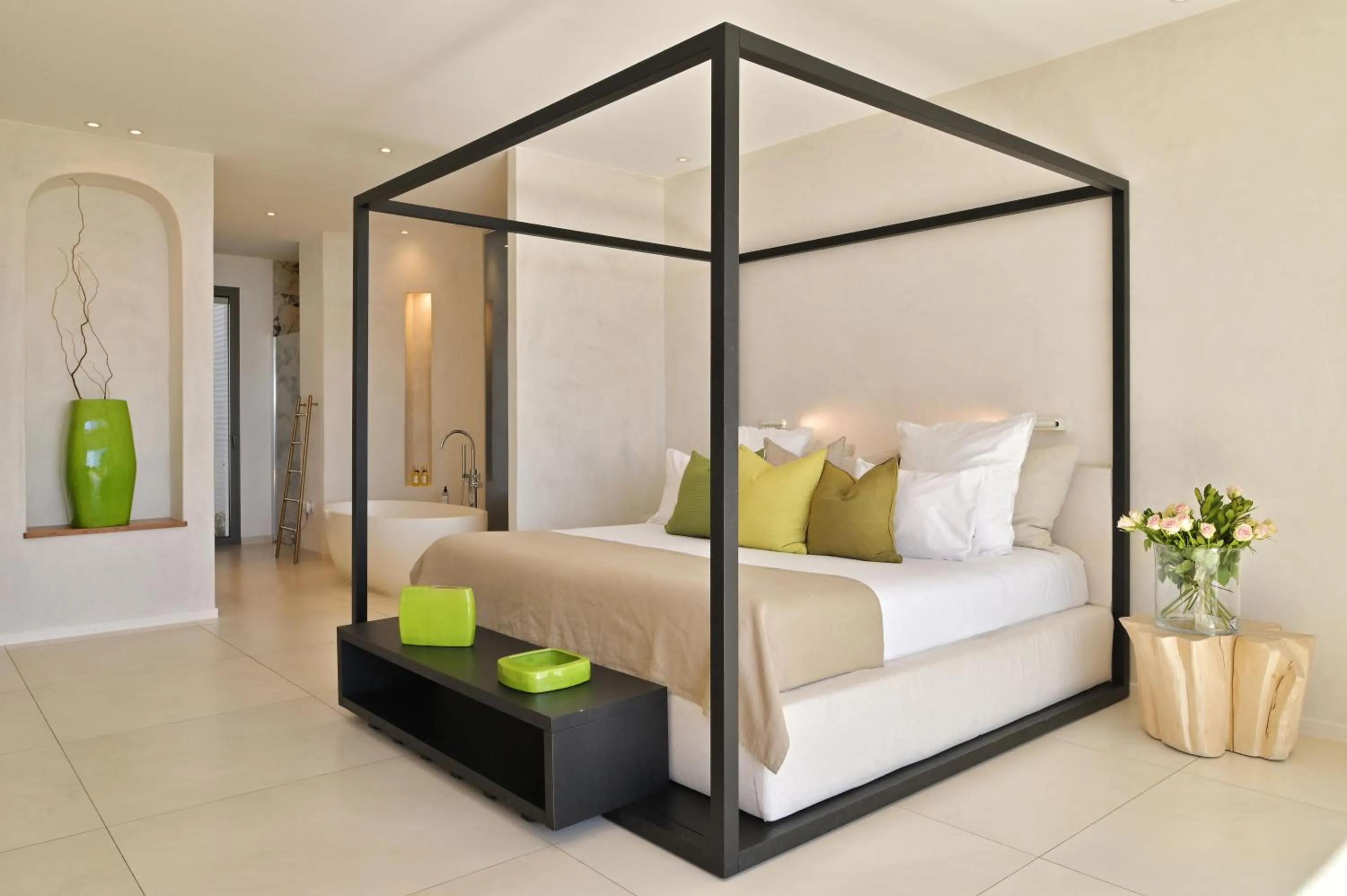 Bedroom, Bed in Hôtel Cala di Greco