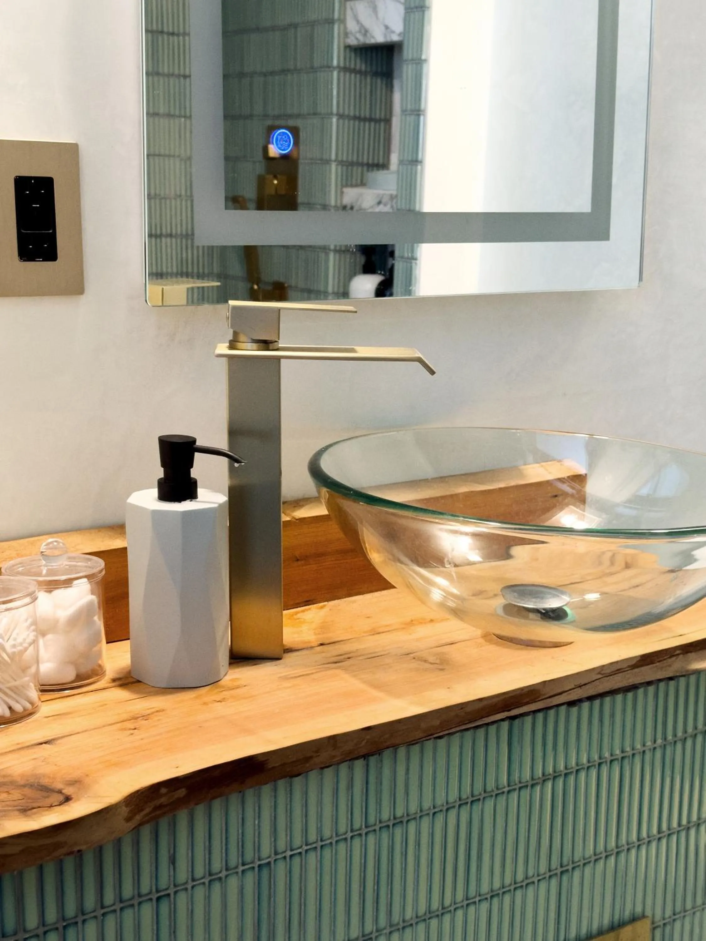 Bathroom in Shadowcrest