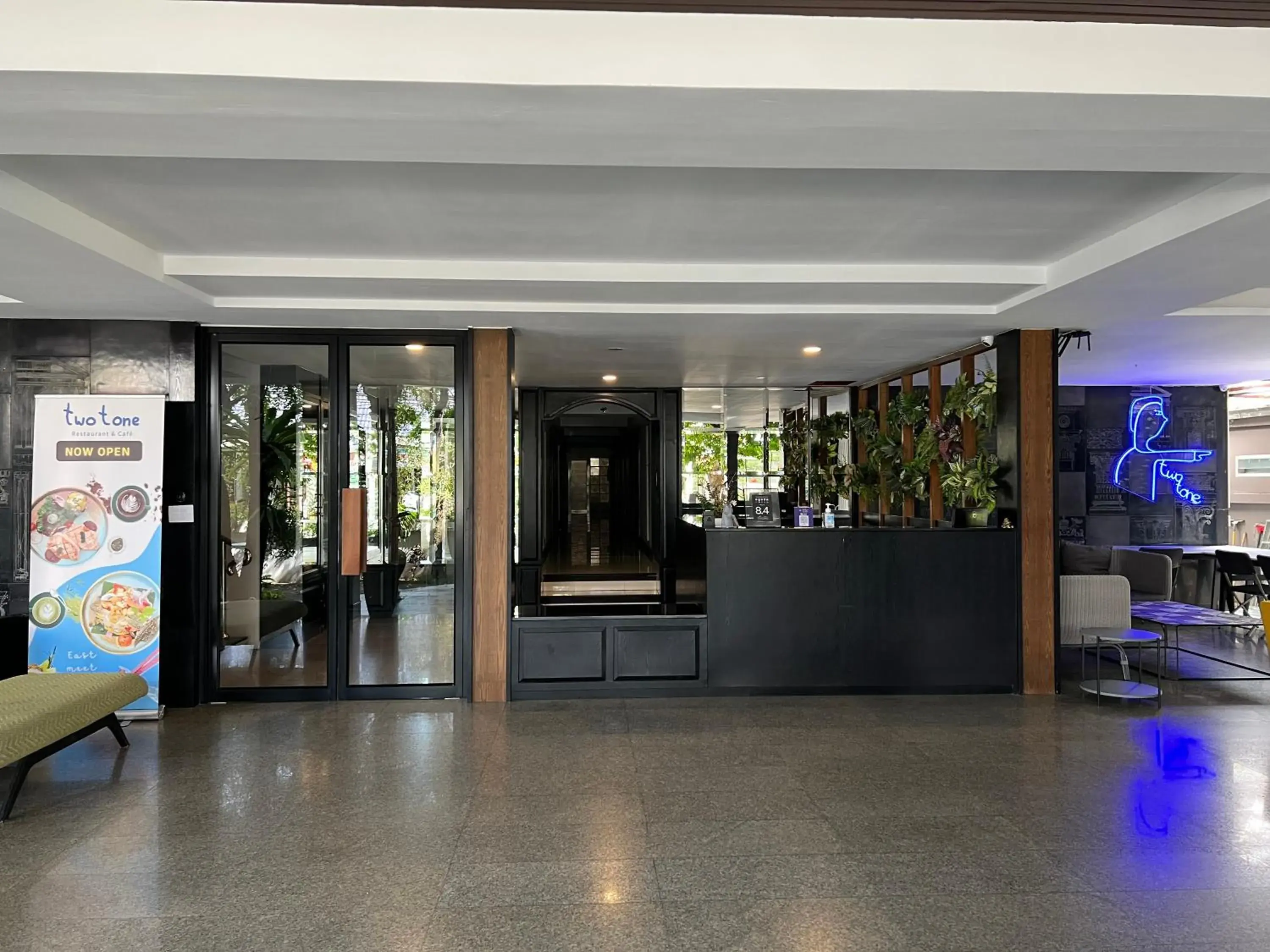 Lobby or reception in Prs Hotel