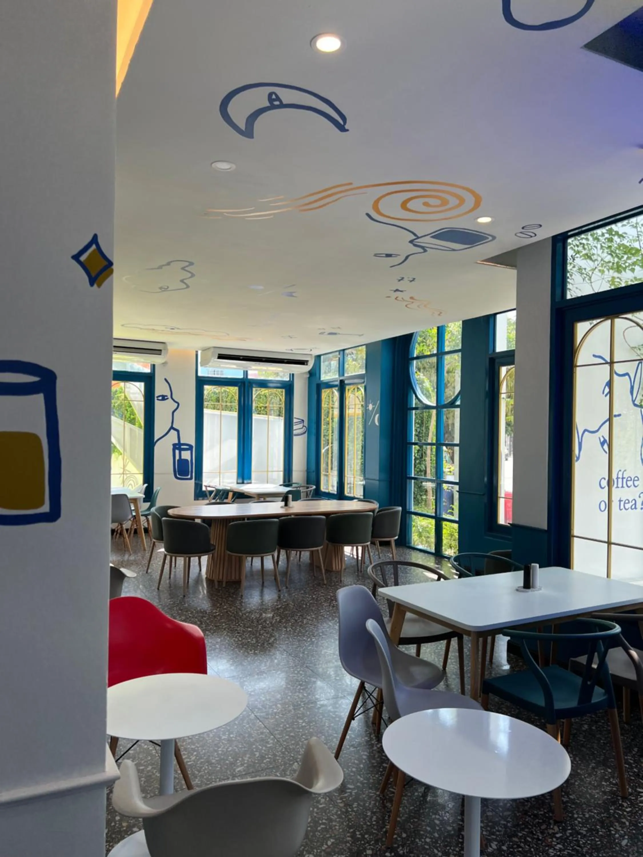 Restaurant/places to eat in PRS Hotel Pattaya