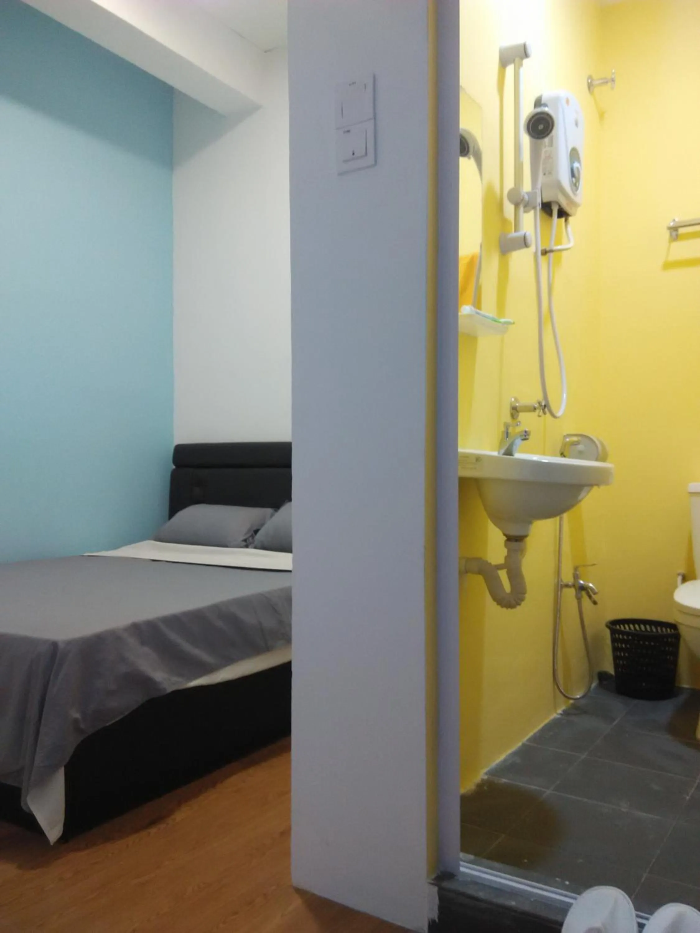 Bed in Moon Eleven Hostel Near Klia & Klia2