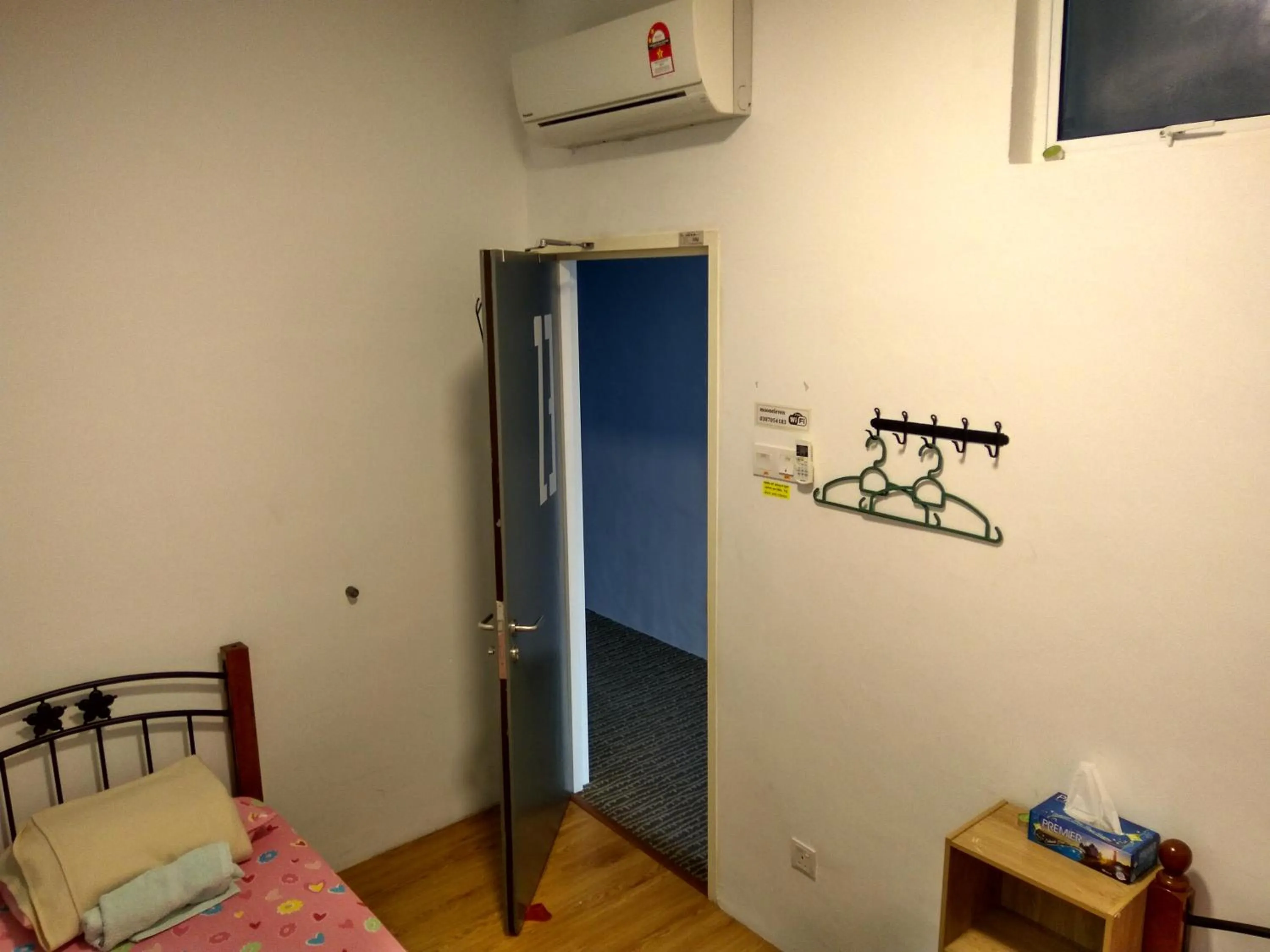 Bed in Moon Eleven Hostel Near Klia & Klia2