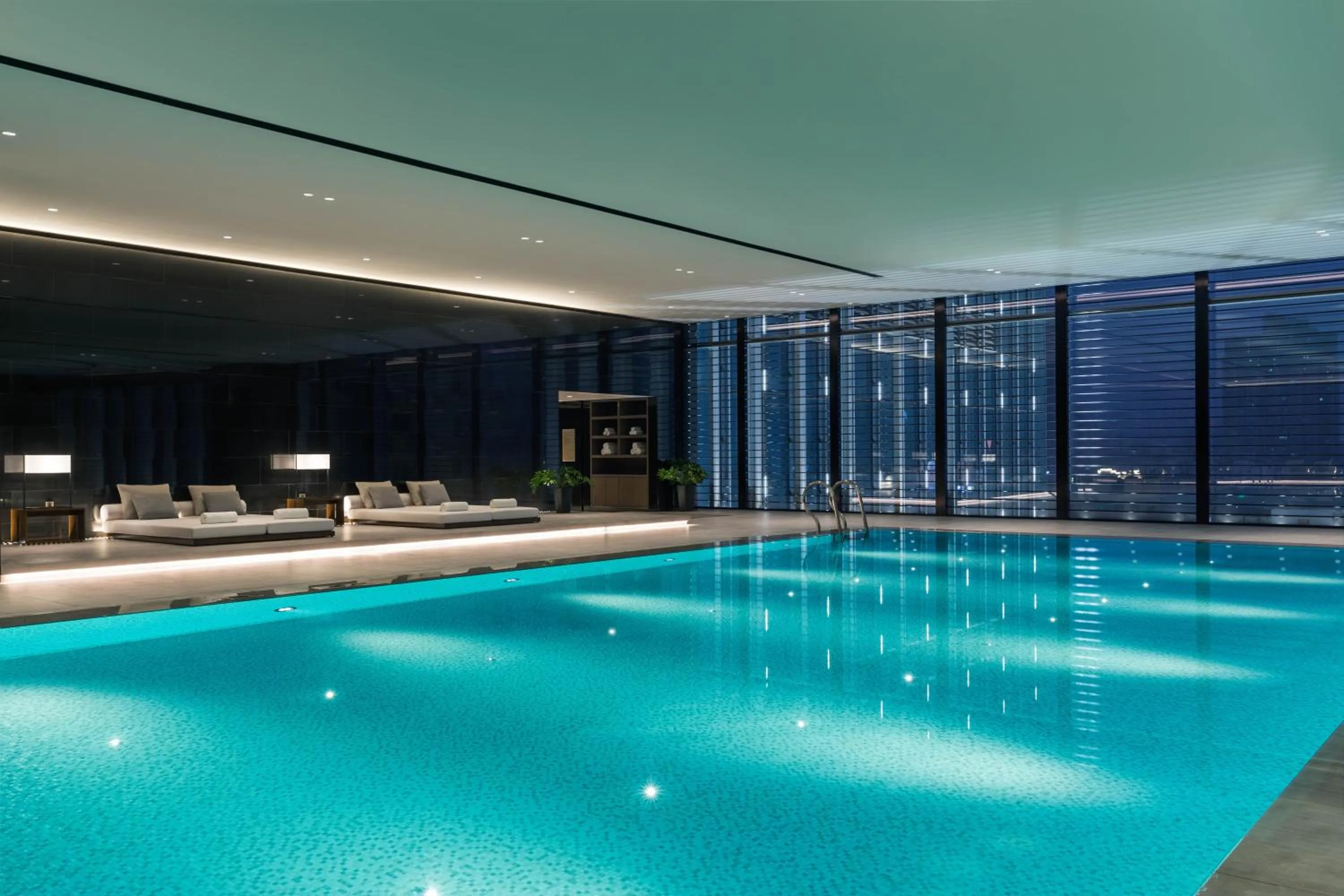 Swimming pool in Niccolo Changsha