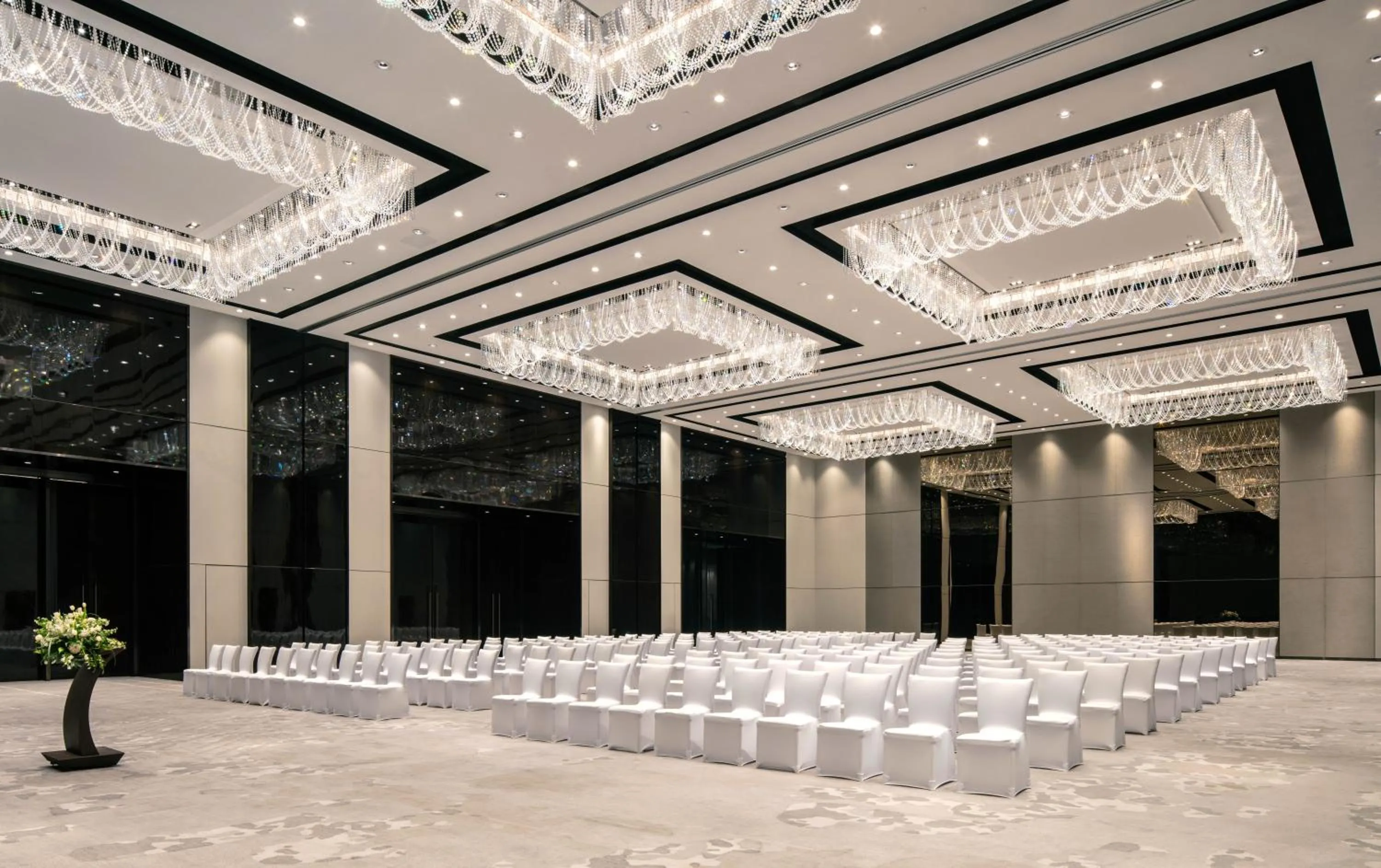 Business facilities in Niccolo Changsha