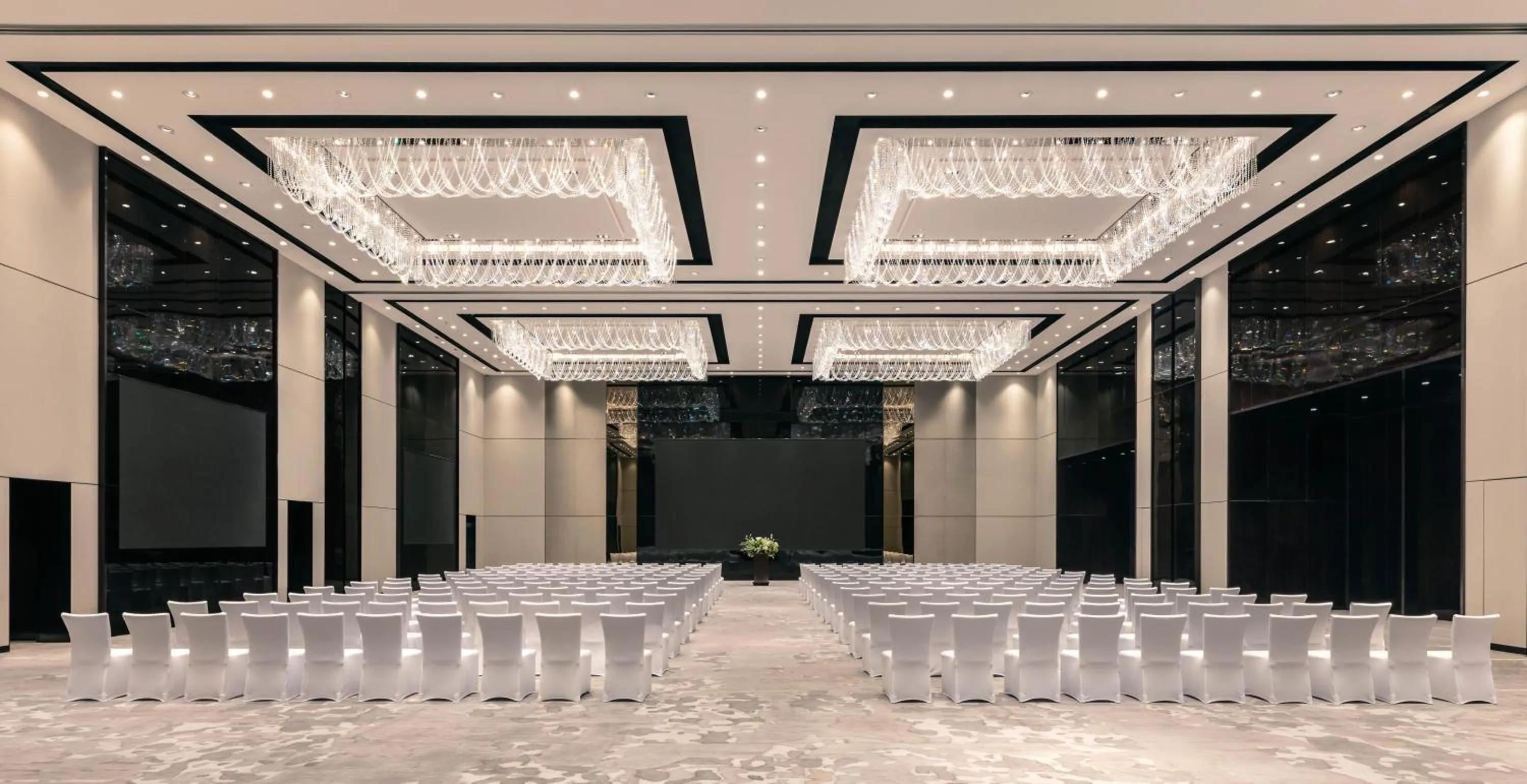 Business facilities in Niccolo Changsha