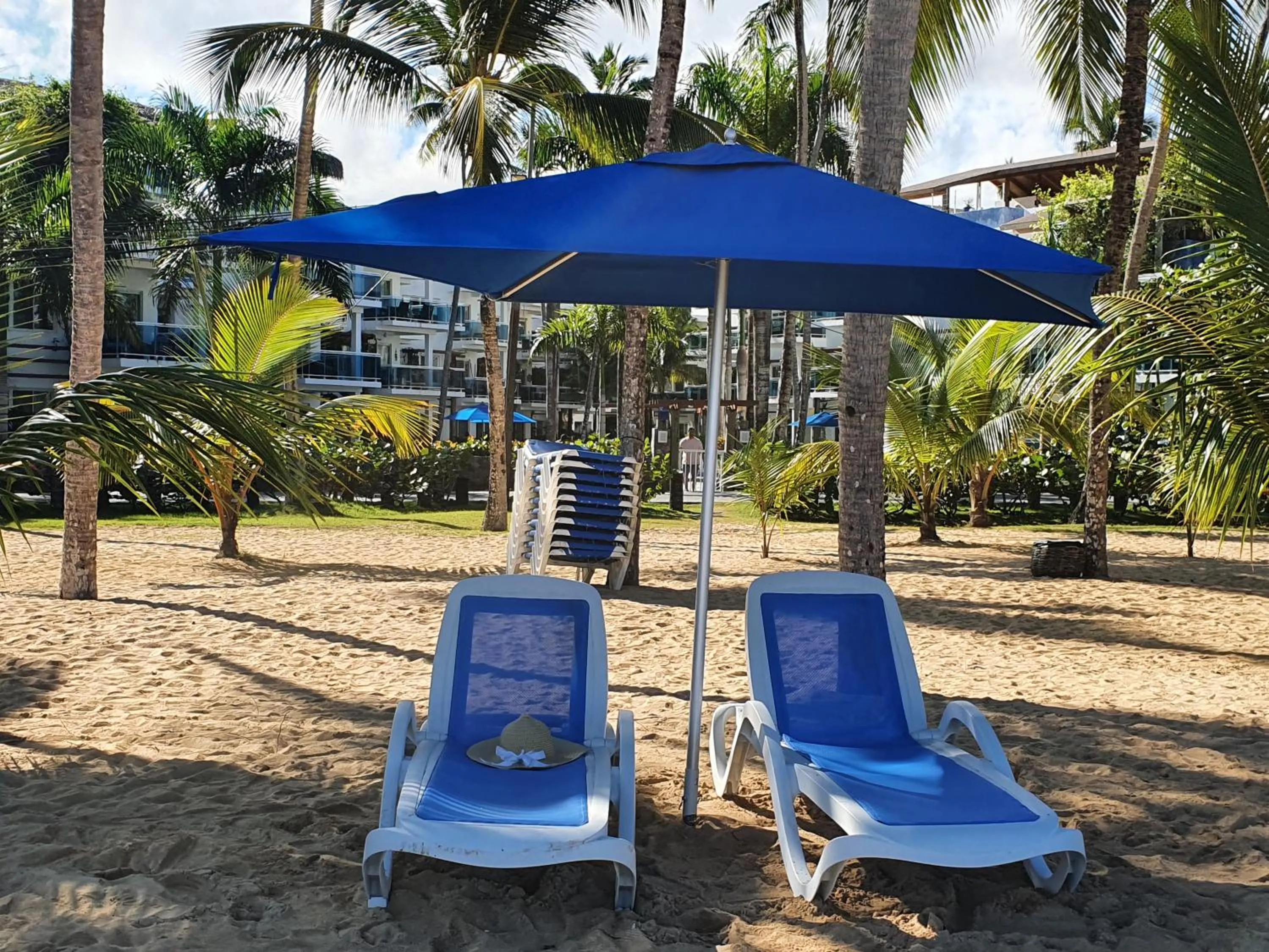 Palmeraie Terrenas Beach Apartment