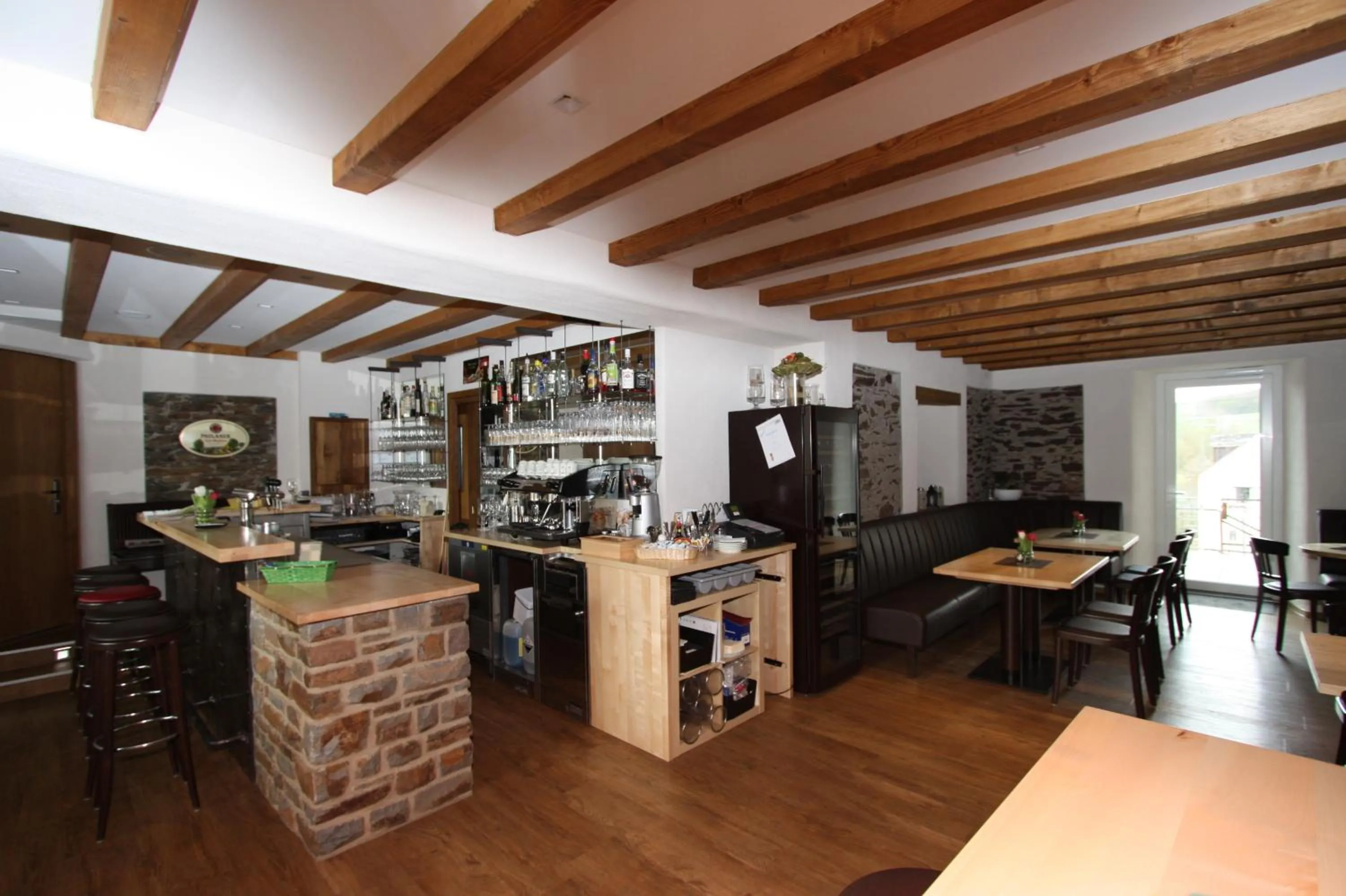 Restaurant/places to eat in Eifelhof Brohl