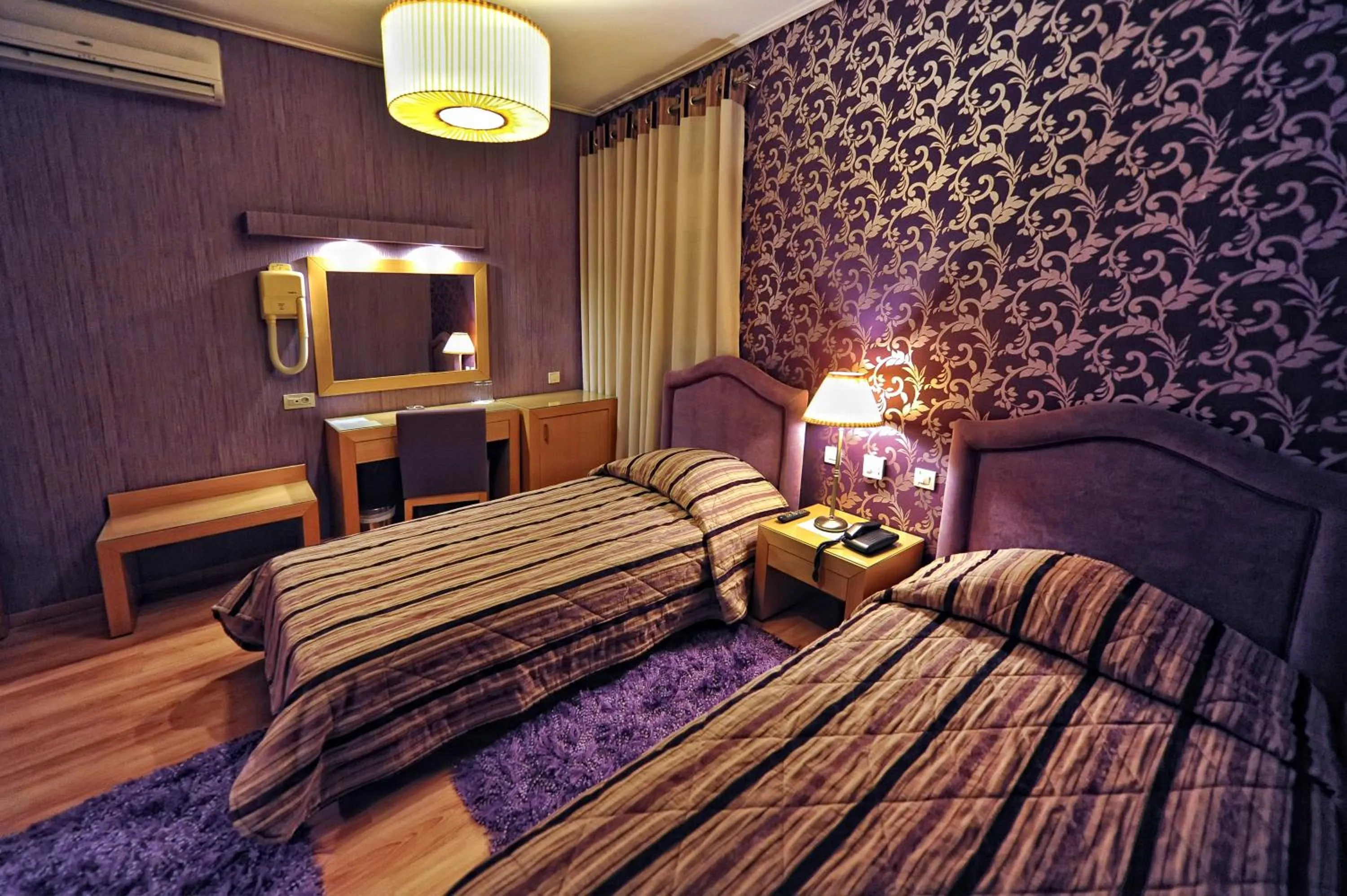 Bedroom, Bed in Haikos Hotel