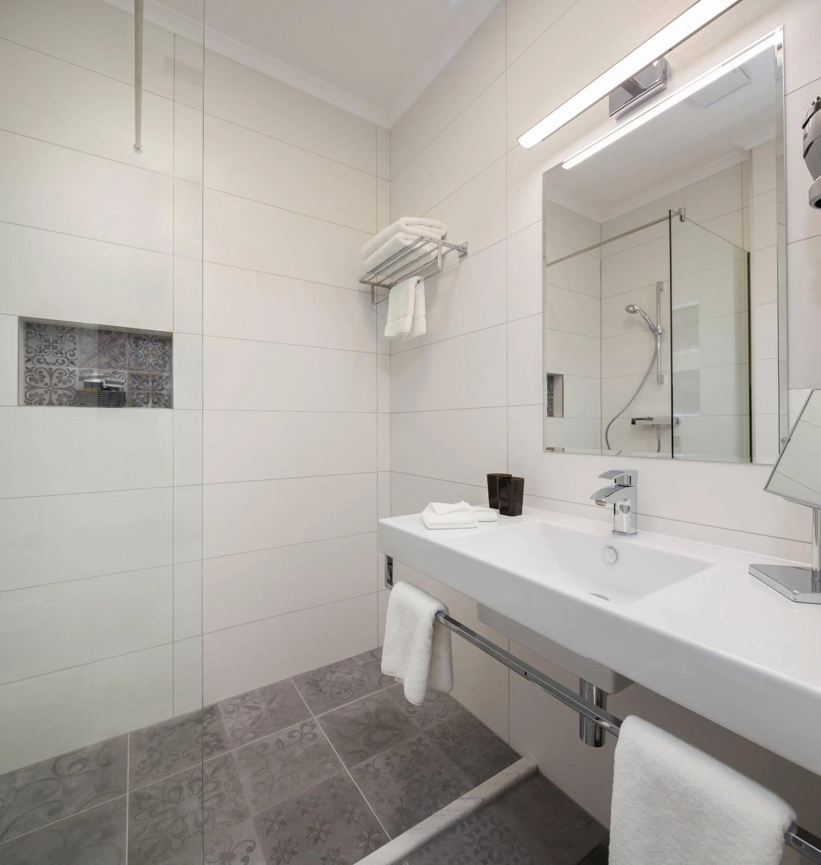 Bathroom in Sleep Split