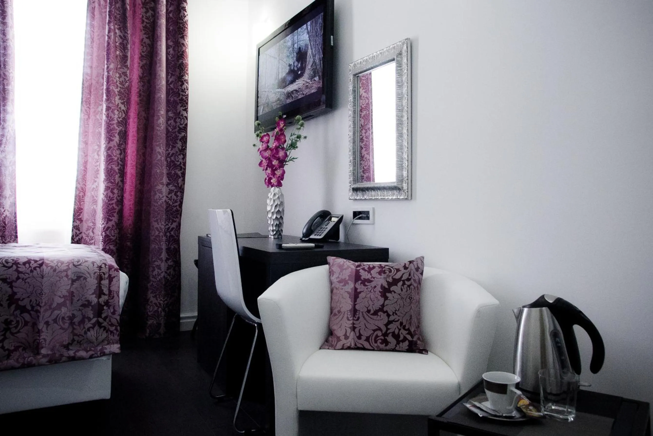 TV and multimedia in Sleep Split