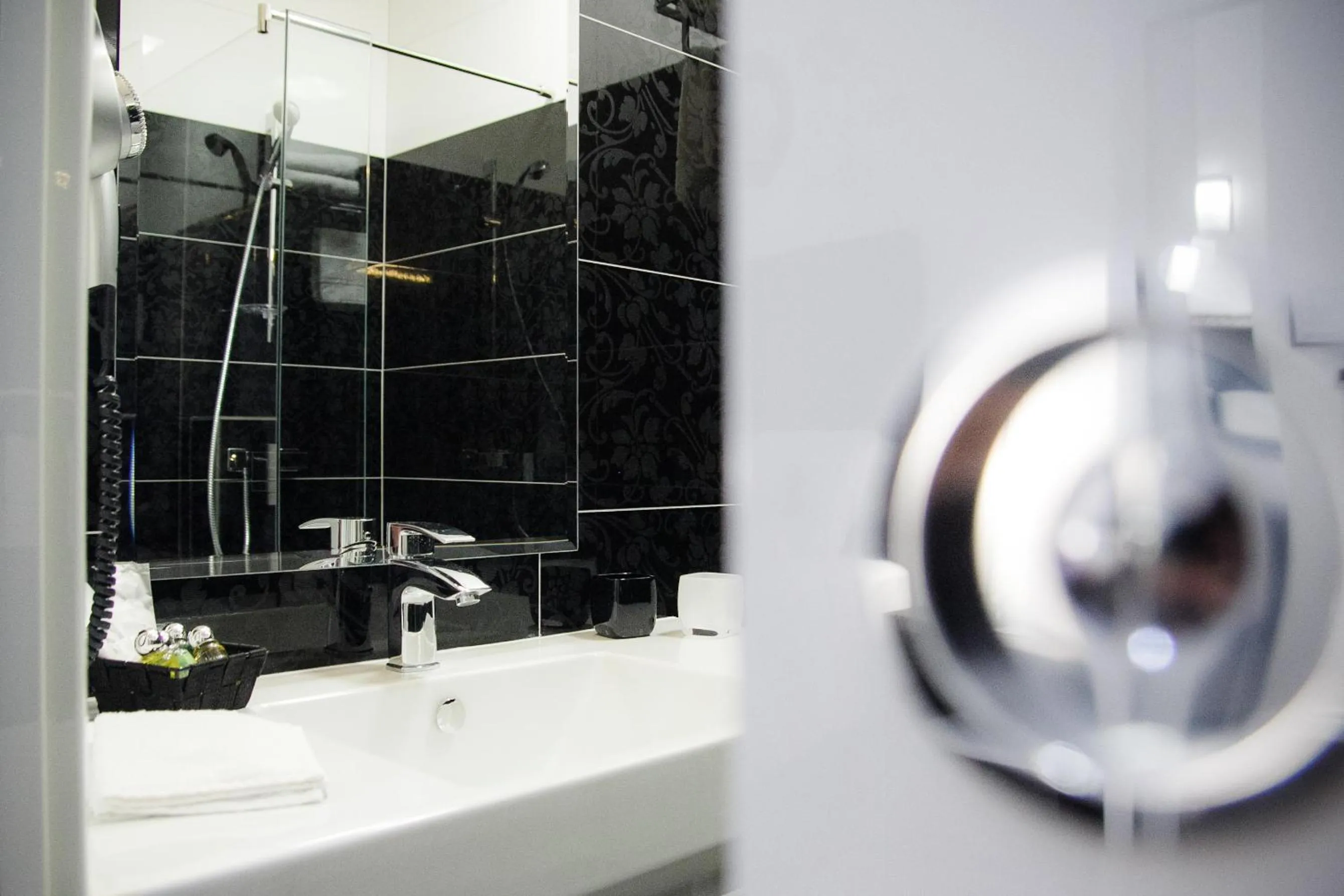 Bathroom in Sleep Split