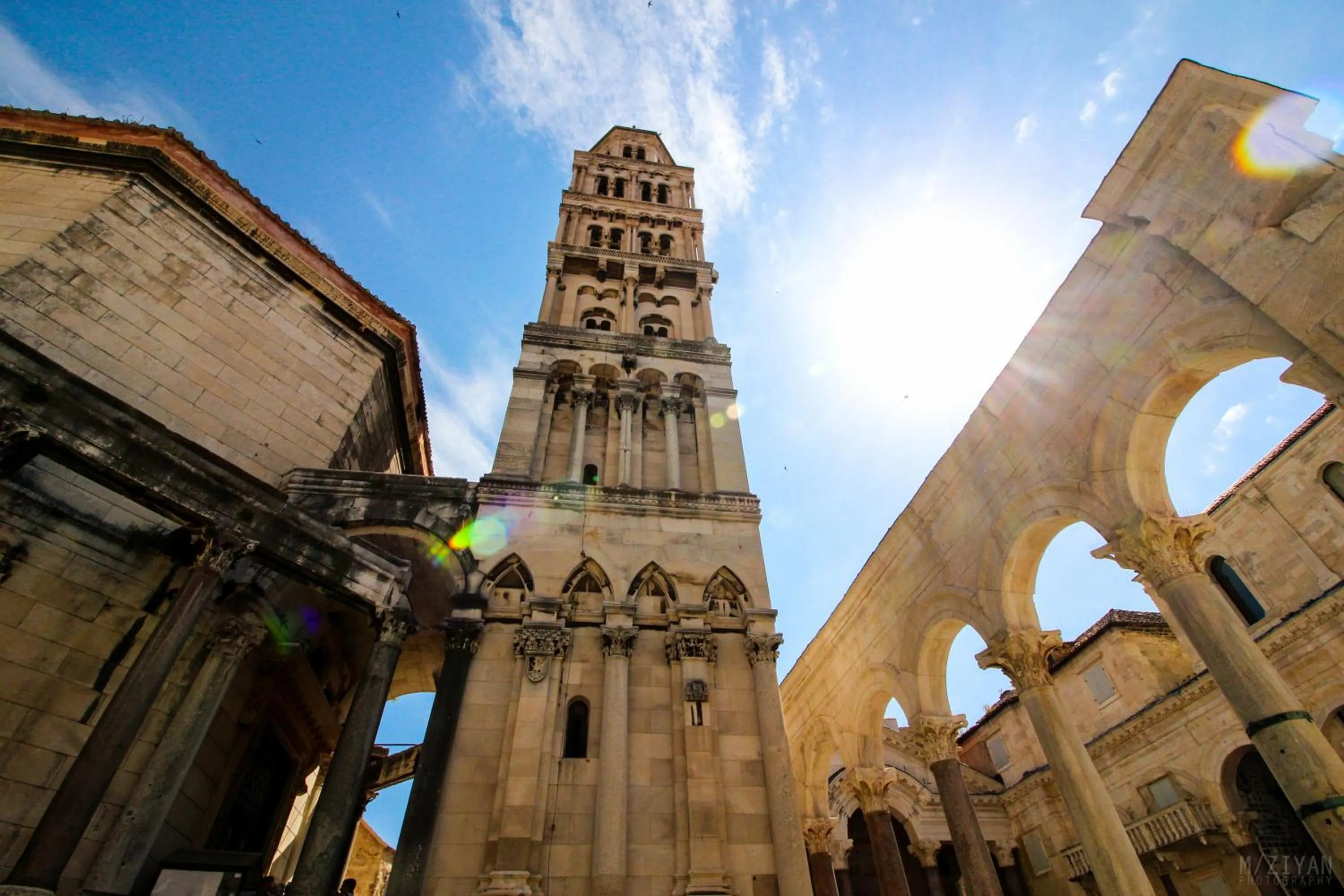 Nearby landmark in Sleep Split