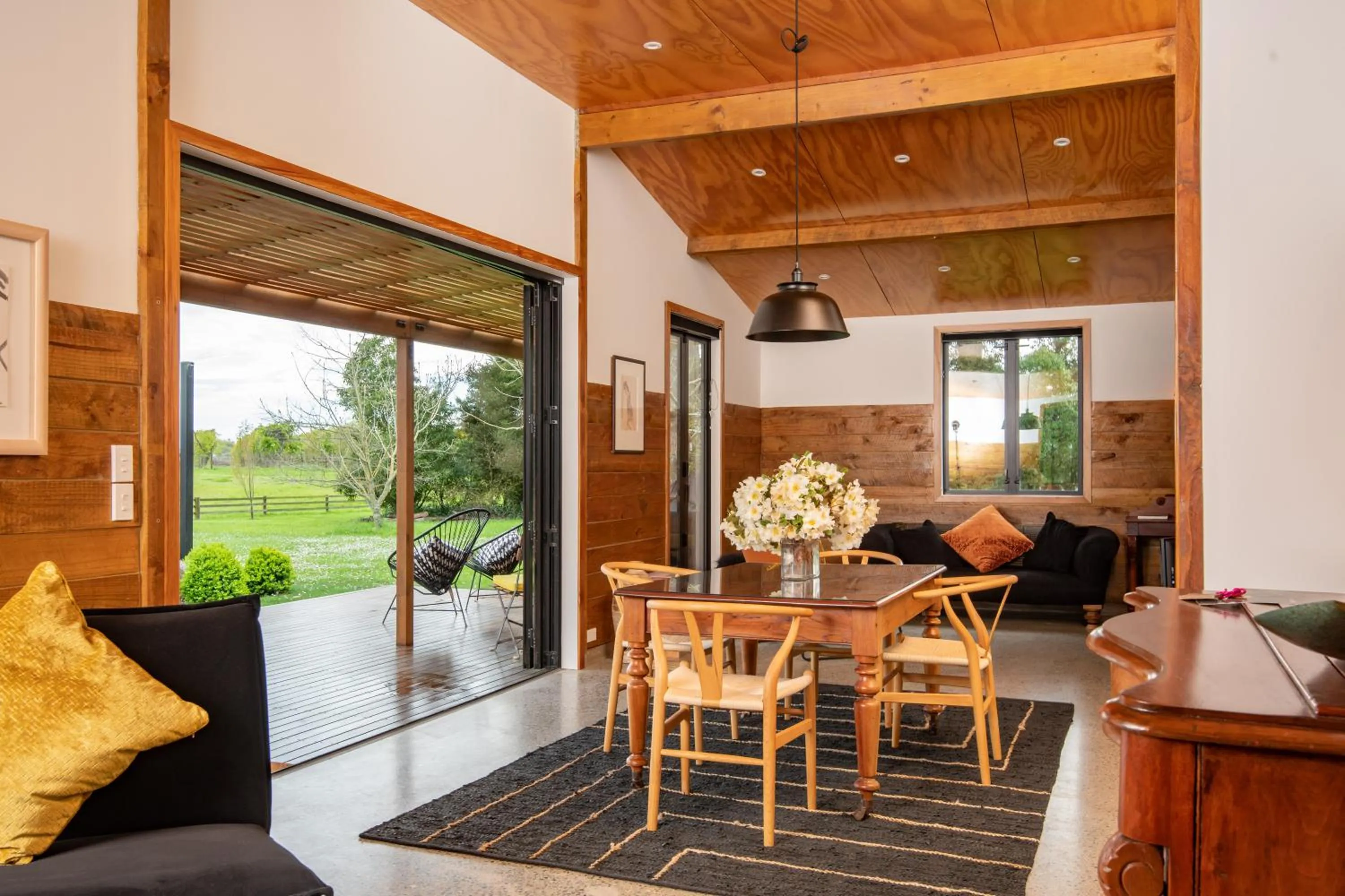 Patio in River Road Retreat