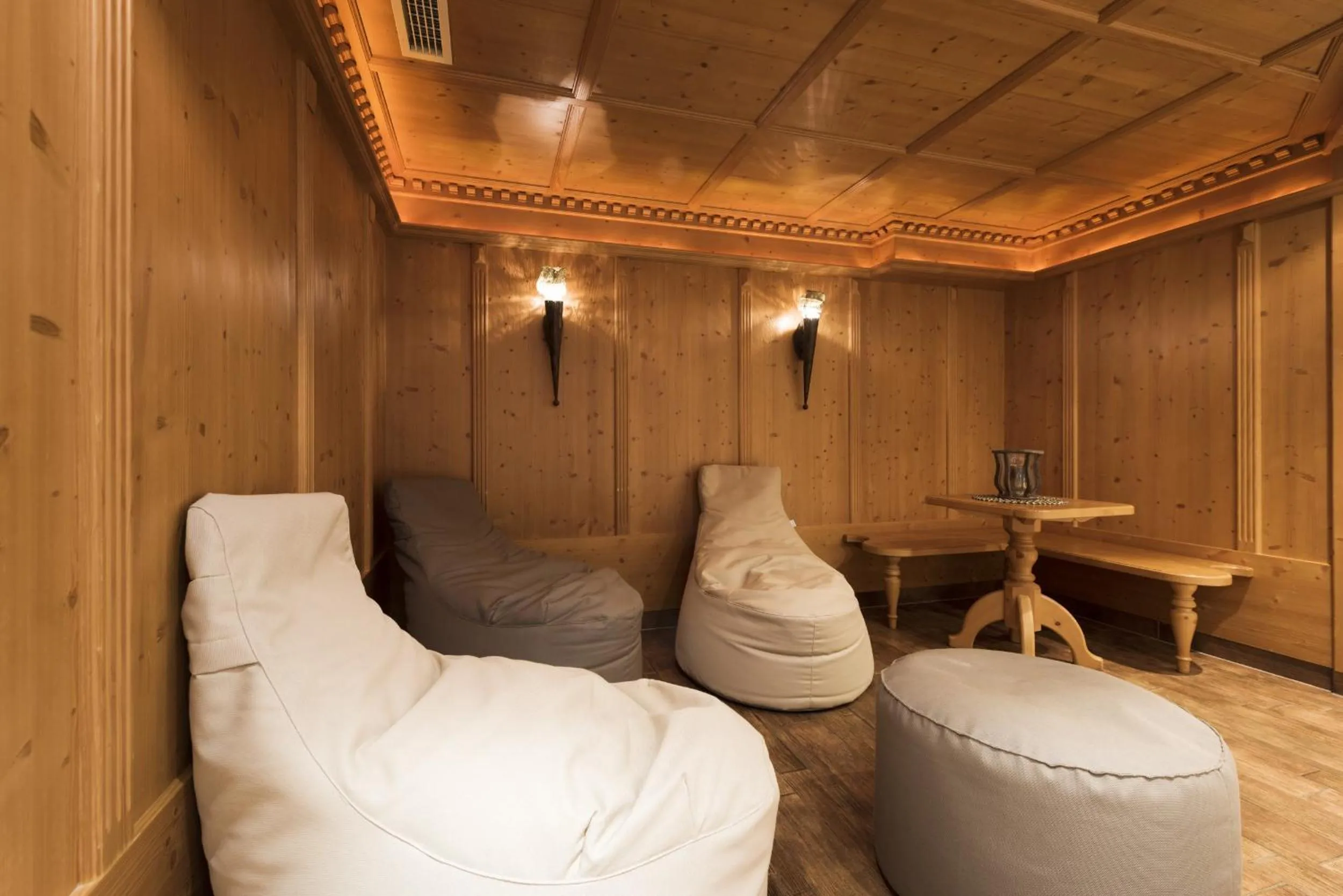 Spa and wellness centre/facilities in Sepp & Hannis Suiten im Dorf