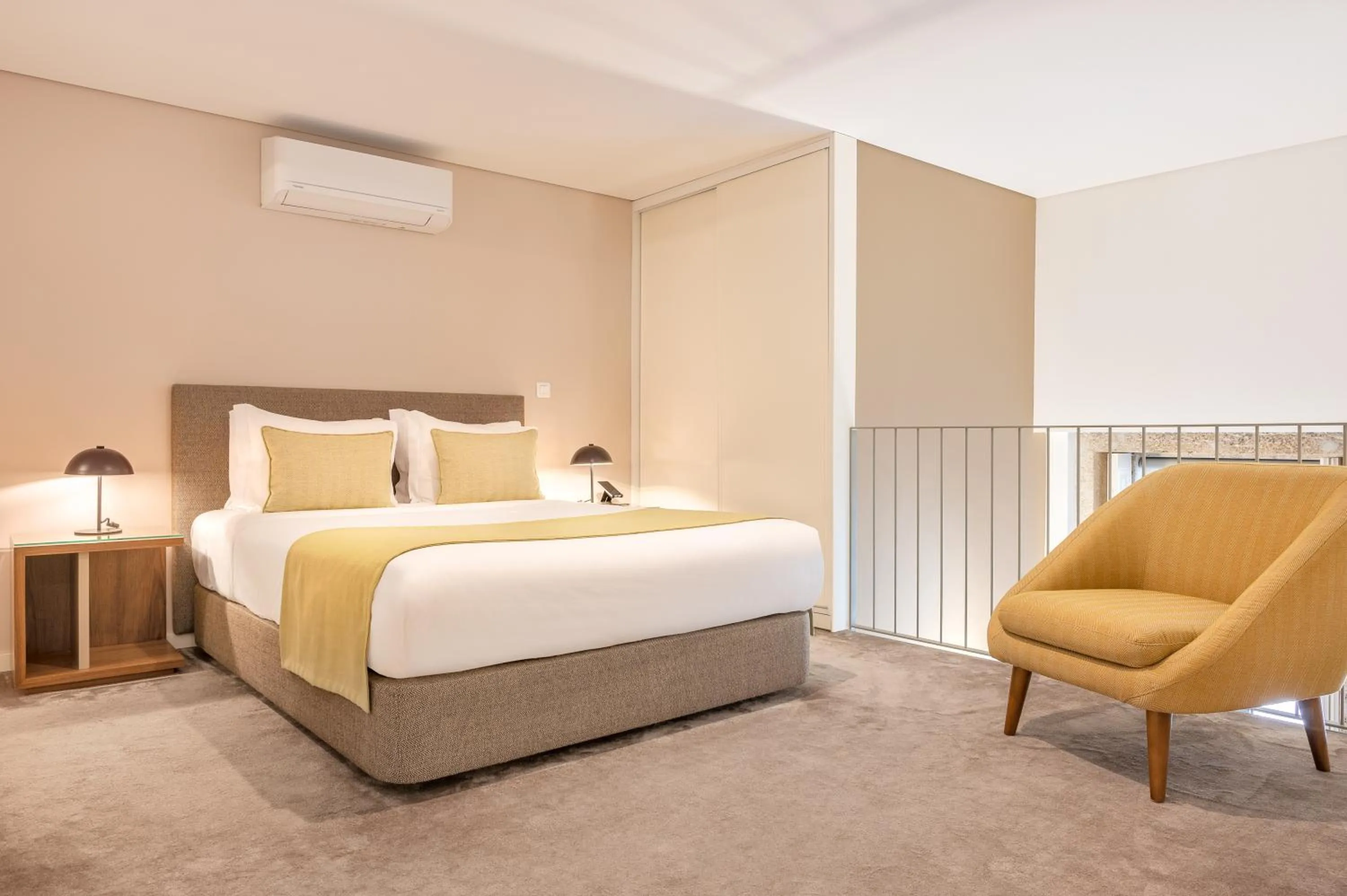 Bedroom, Bed in UMA Santa Catarina - Pool & Fitness, Adults Only