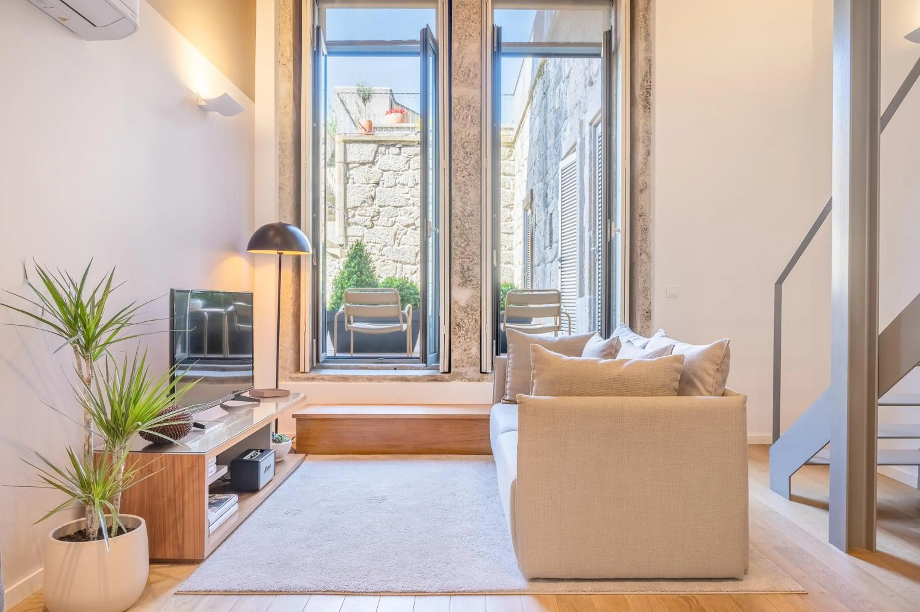 Living room in UMA Santa Catarina - Pool & Fitness, Adults Only