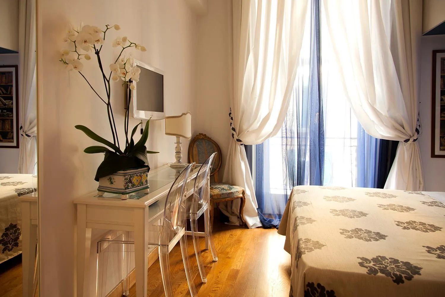 Photo of the whole room, Bed in B&B Orsini 46