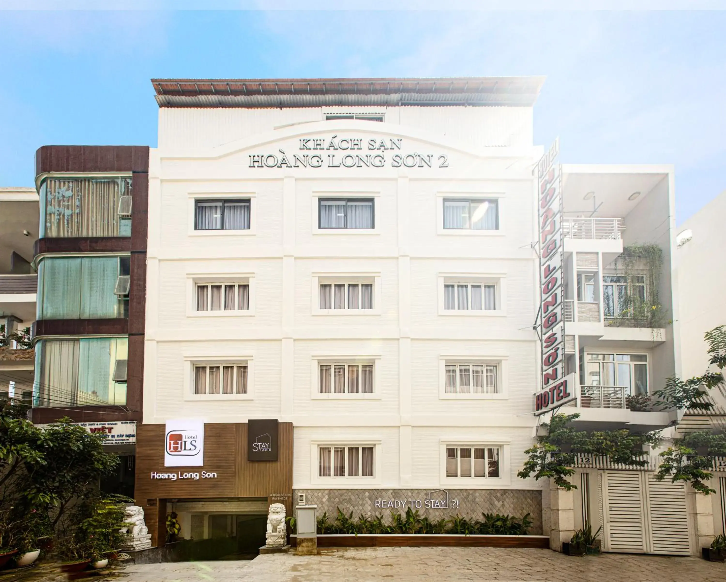 Property building in Hoang Long Son 2 Property building in Hoang Long Son 2