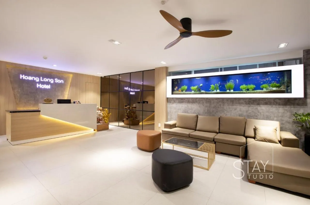 Lobby or reception in Hoang Long Son 2