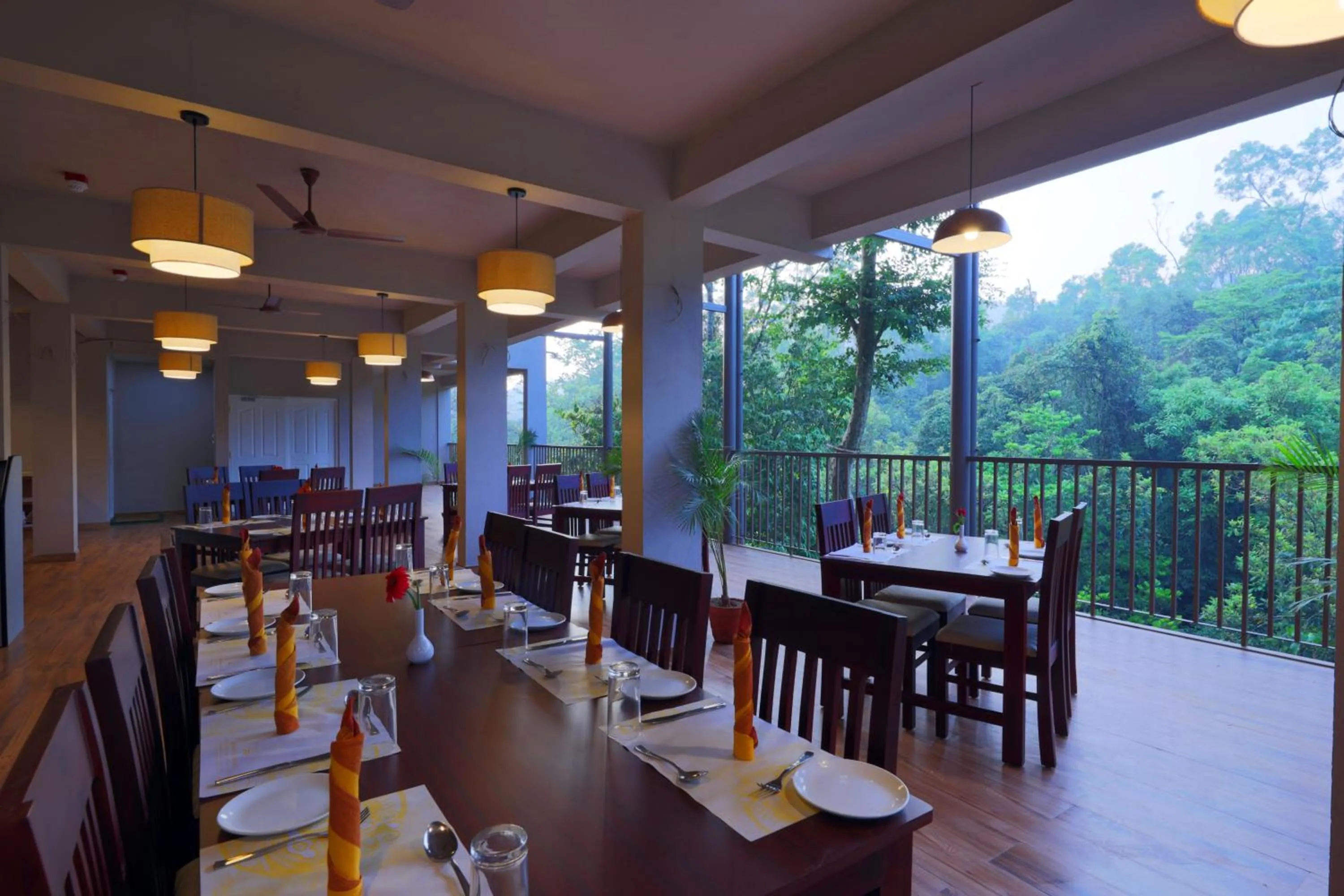 Restaurant/places to eat in Abad Brookside Wayanad