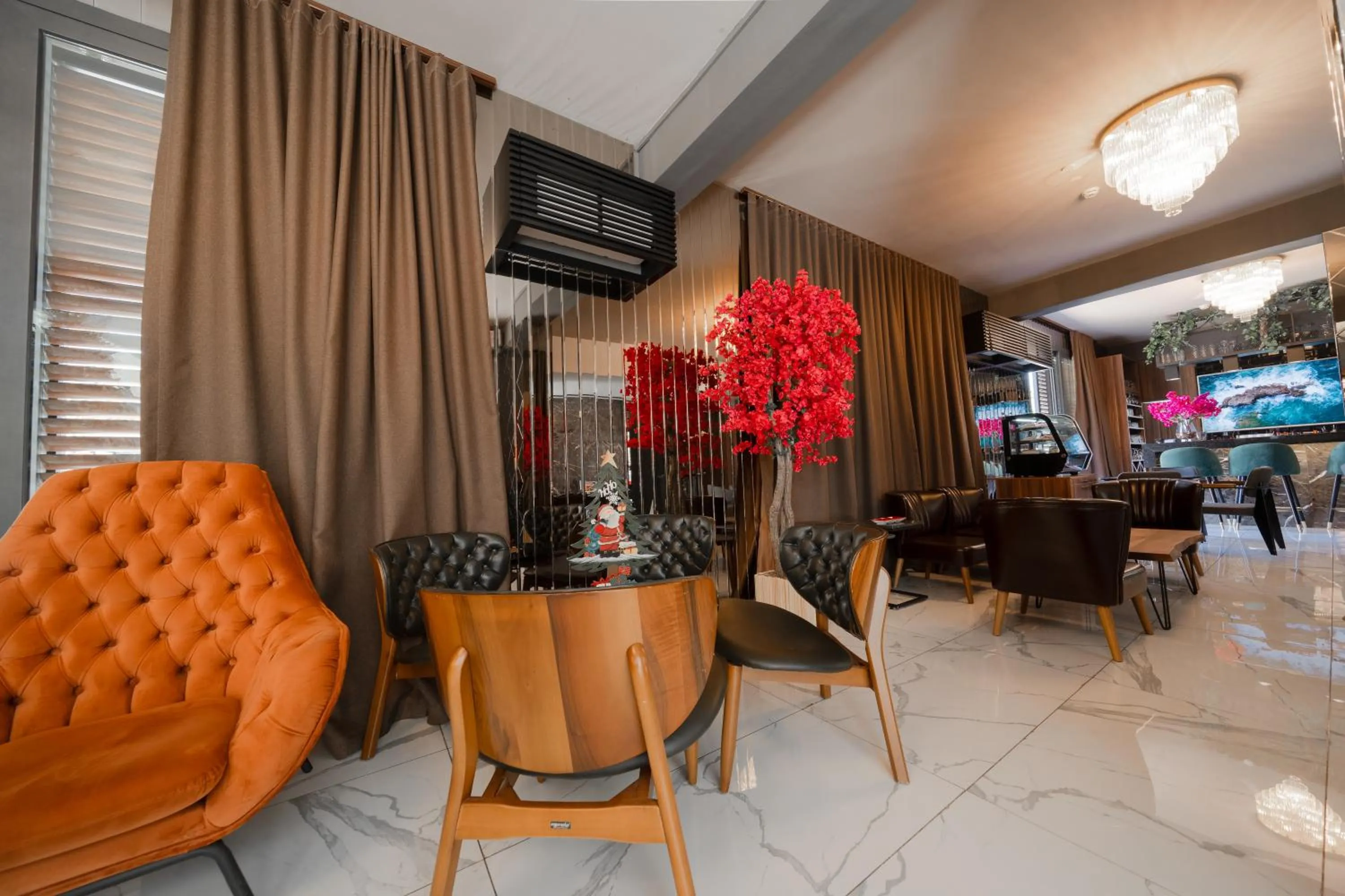 Lobby or reception in Sky Roof Hotel