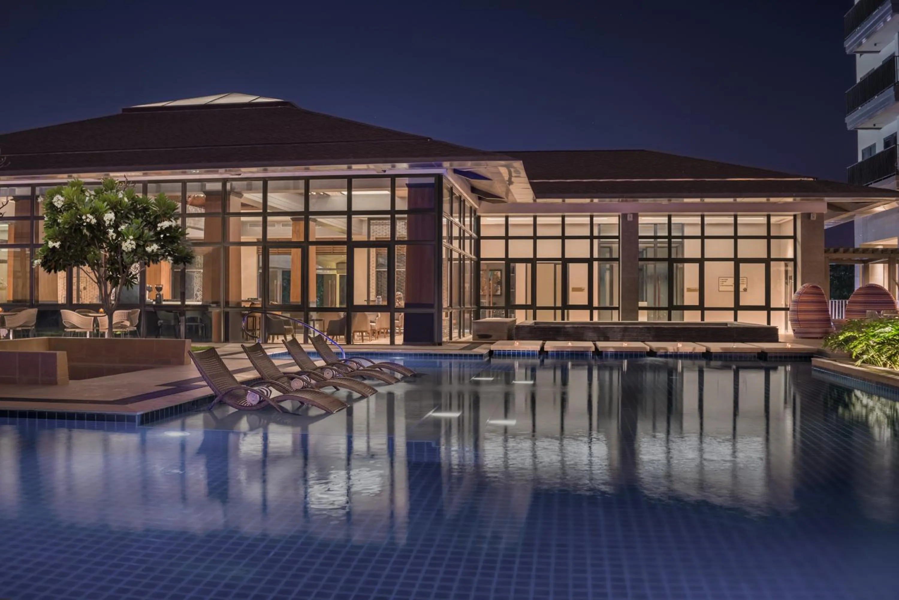 Night in Dusit Thani Residence Davao