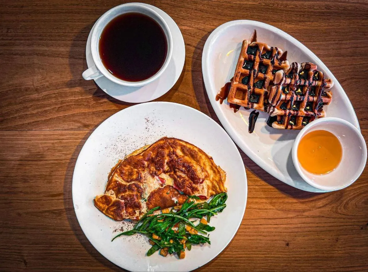 Food and drinks in Ereto Hotel by SnowTime