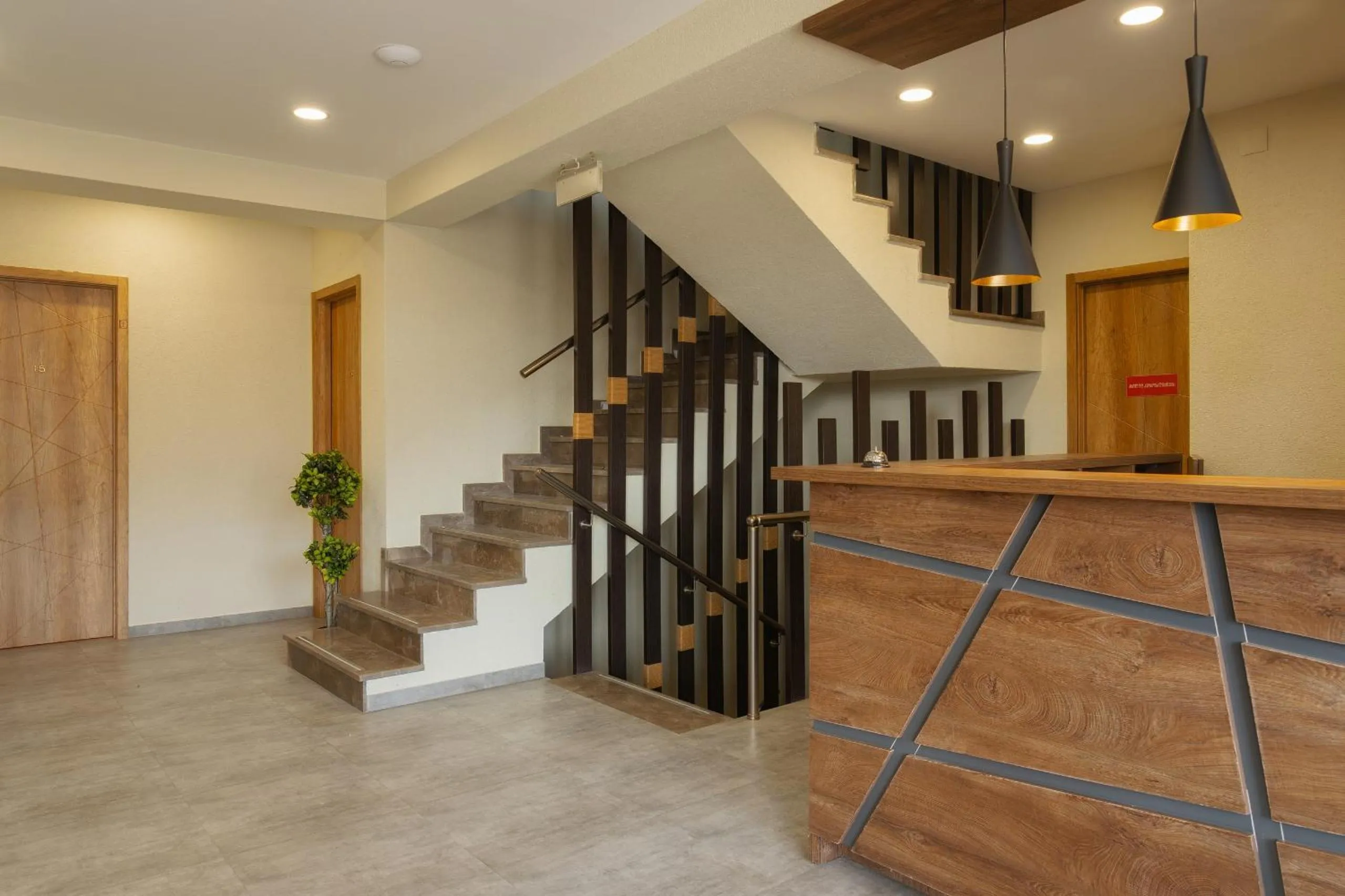 Ereto Hotel by SnowTime