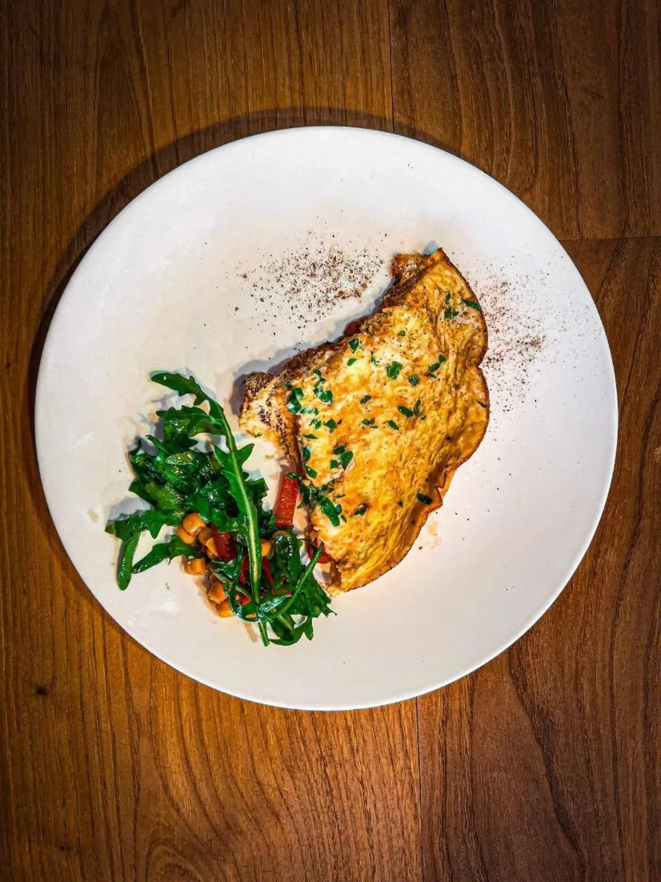 Food in Ereto Hotel by SnowTime