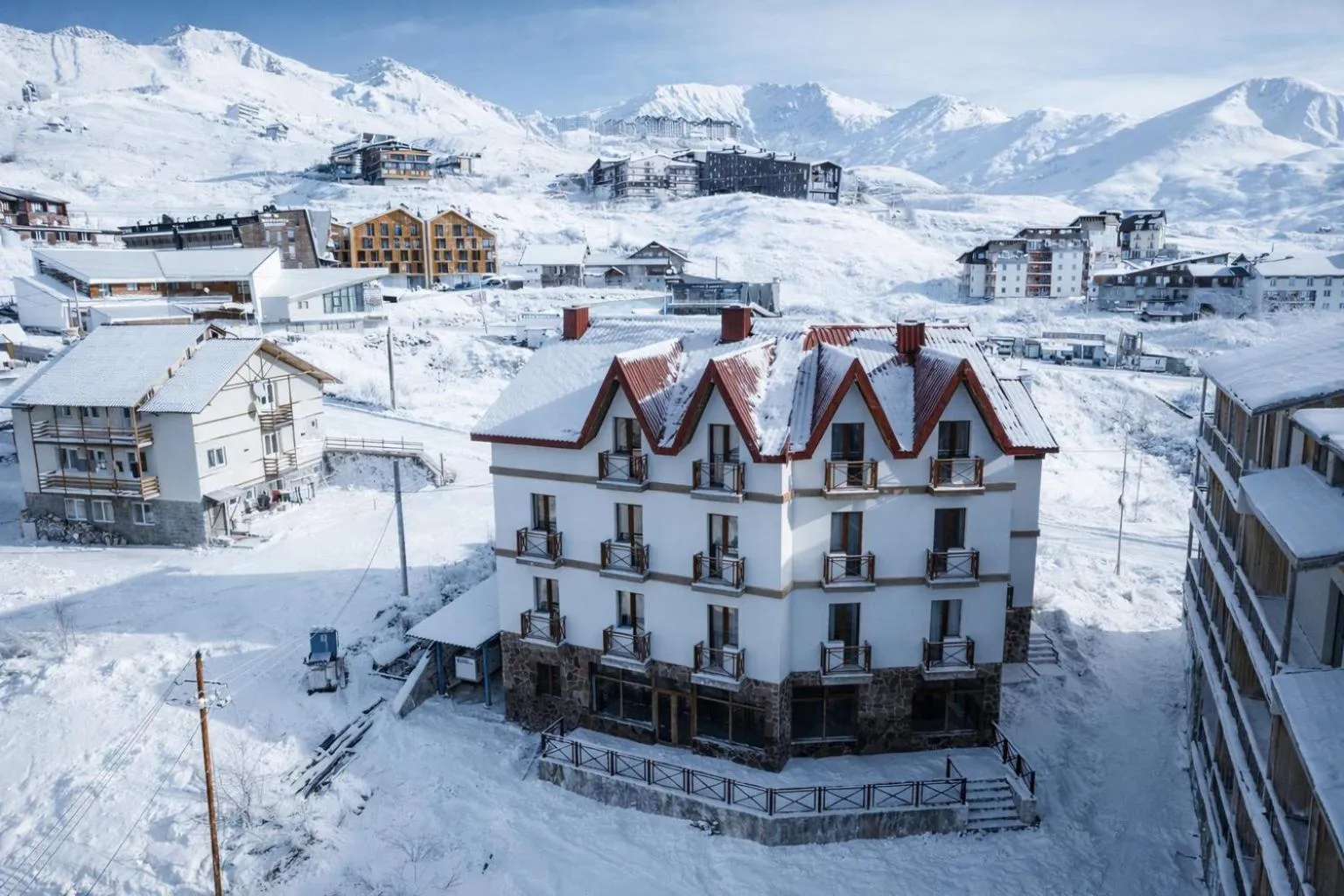 Ereto Hotel by SnowTime