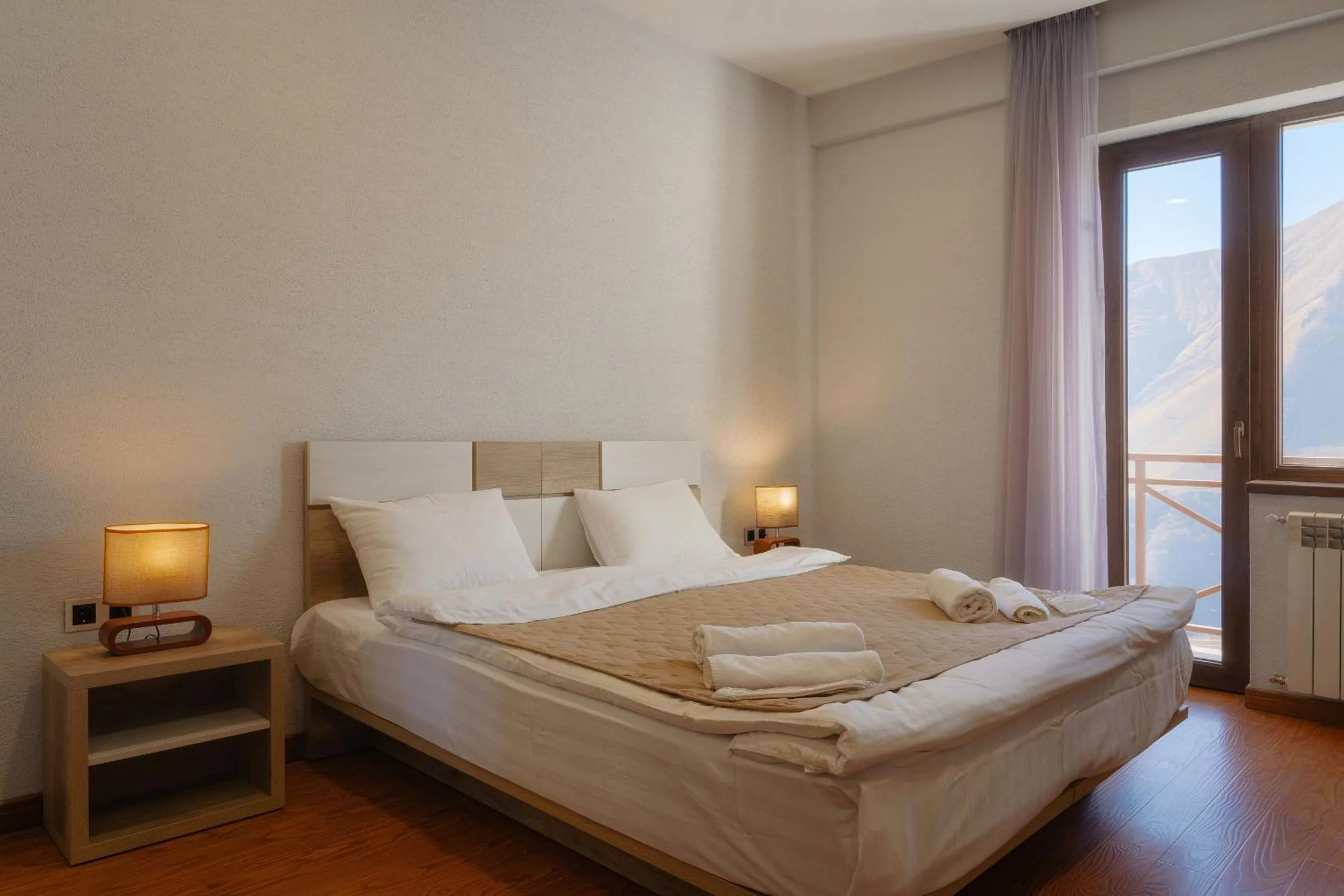 Bed in Ereto Hotel by SnowTime