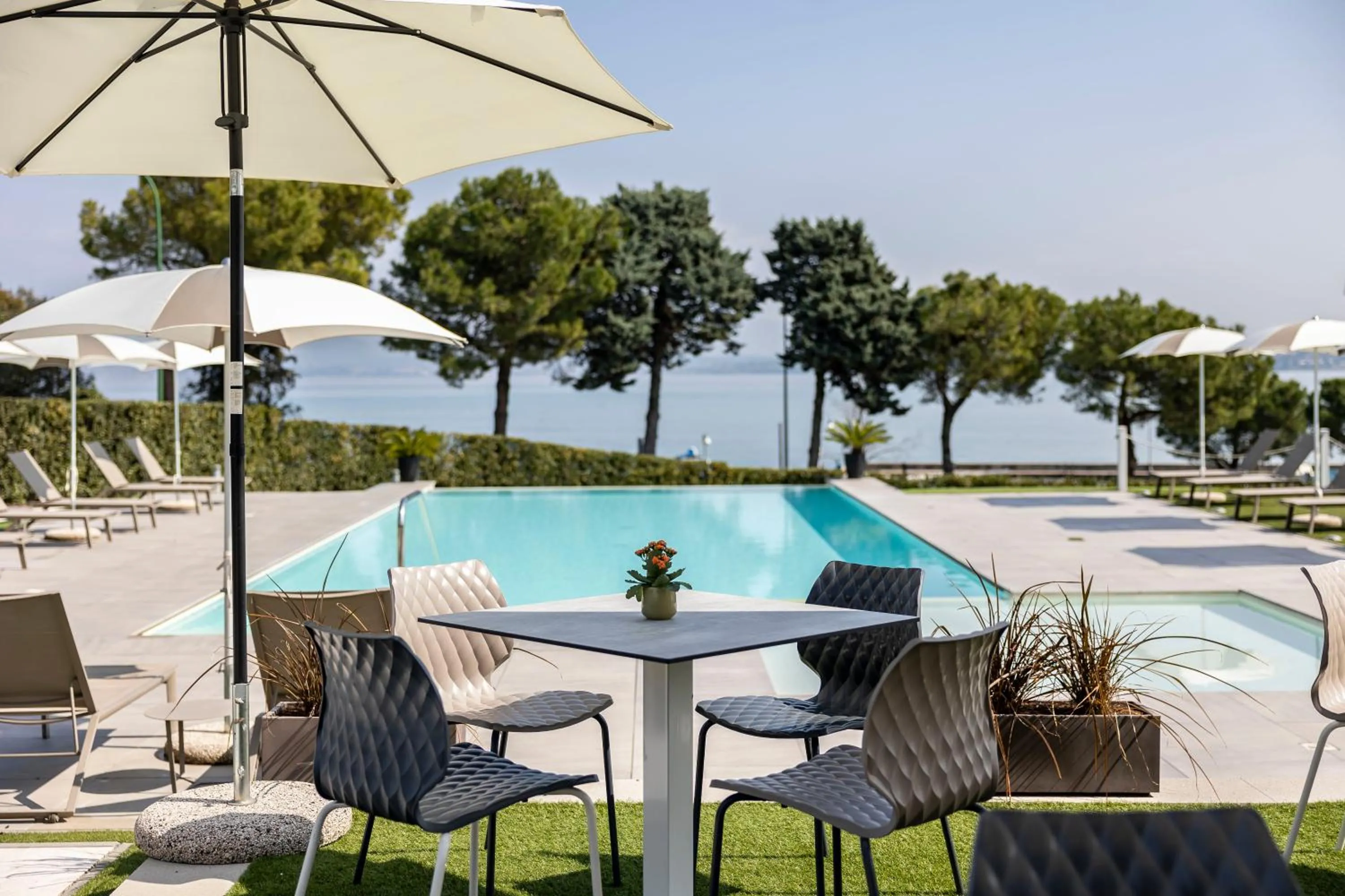 Lounge or bar in Vision Hotel